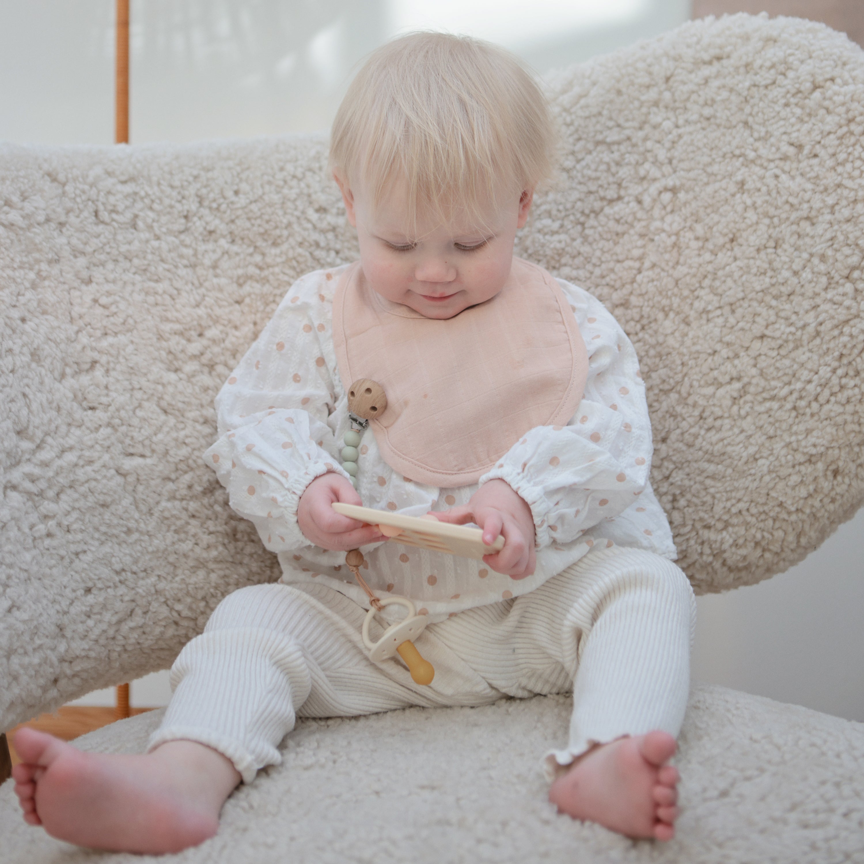 Silicone Pacifier Clip | Eva - Tenth & Pine - Pacifier Clip - Black