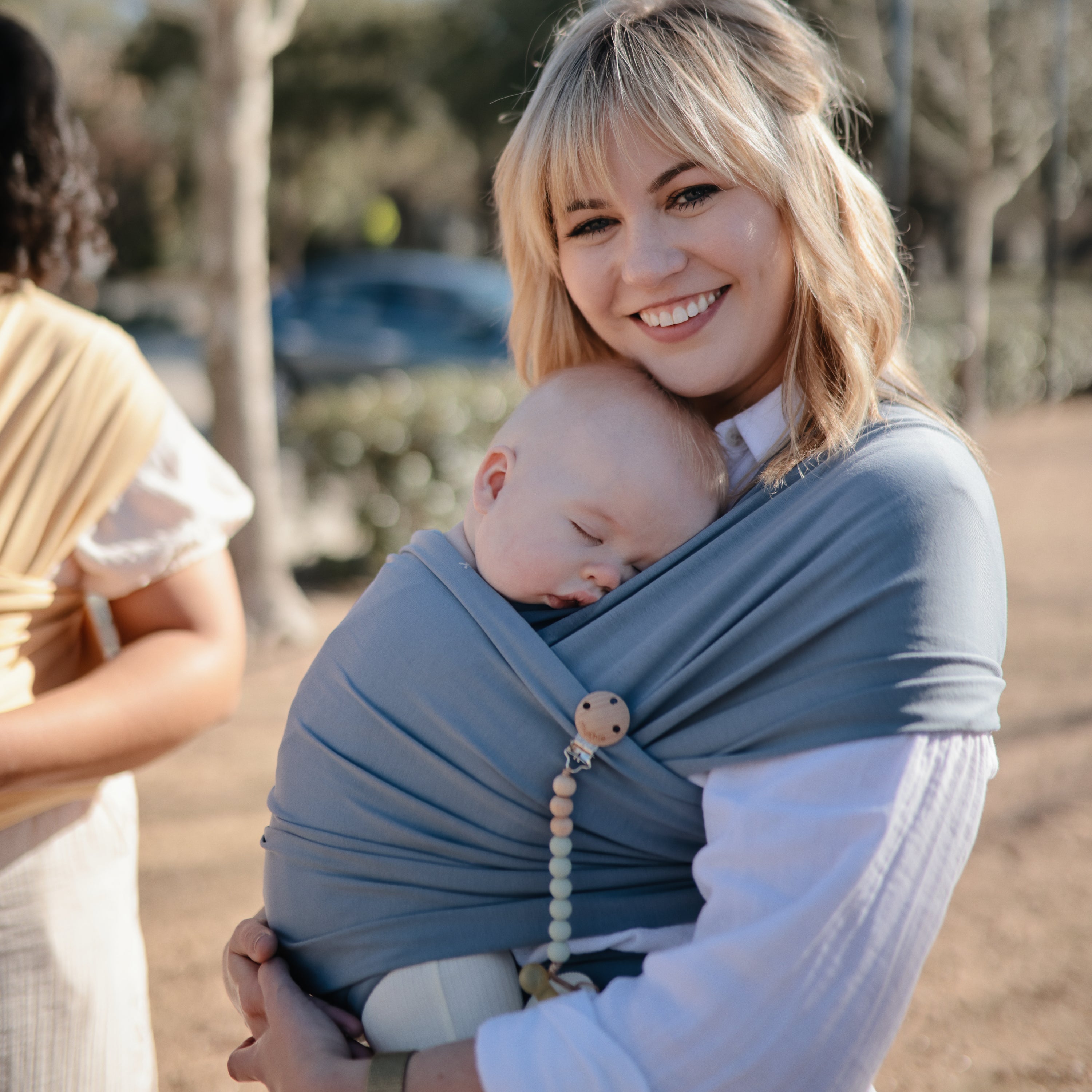 Silicone Pacifier Clip | Eva - Tenth & Pine - Pacifier Clip - Black