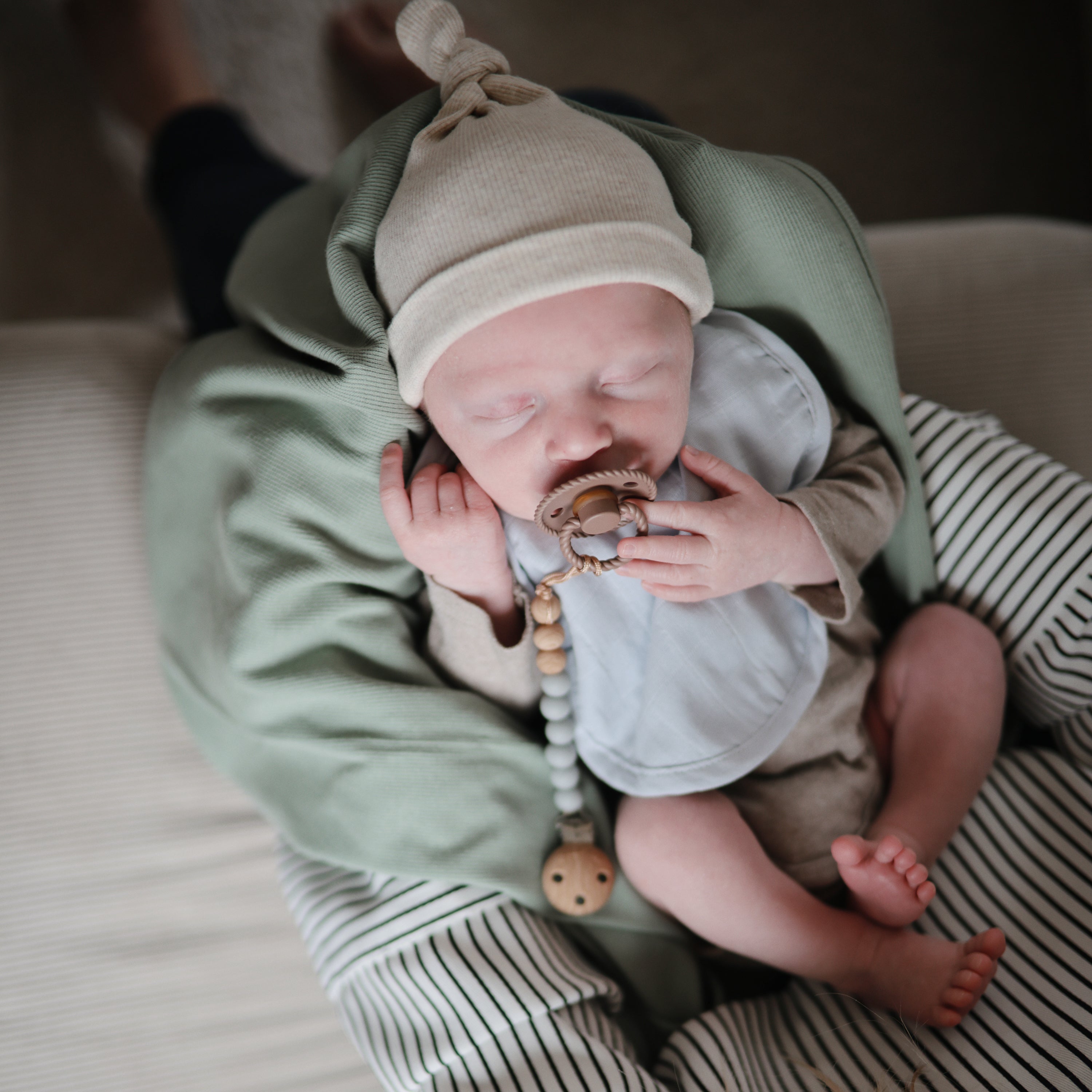 FRIGG Rope Natural Rubber Pacifier 2 - Pack - Tenth & Pine - FRIGG PACIFIERS - 6 - 18 months - Cream/Green Tea