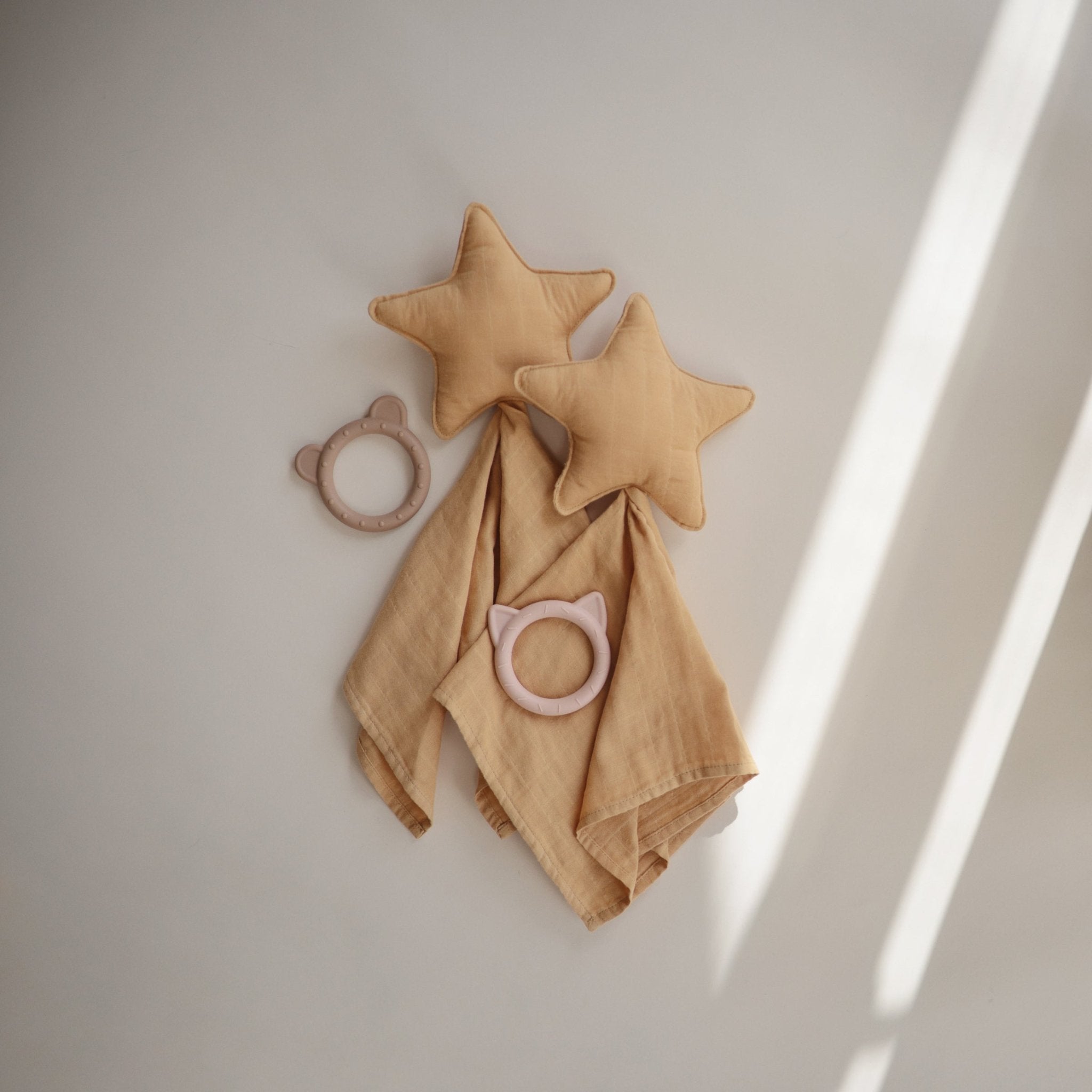 Bear Teether - Tenth & Pine - teether - Natural