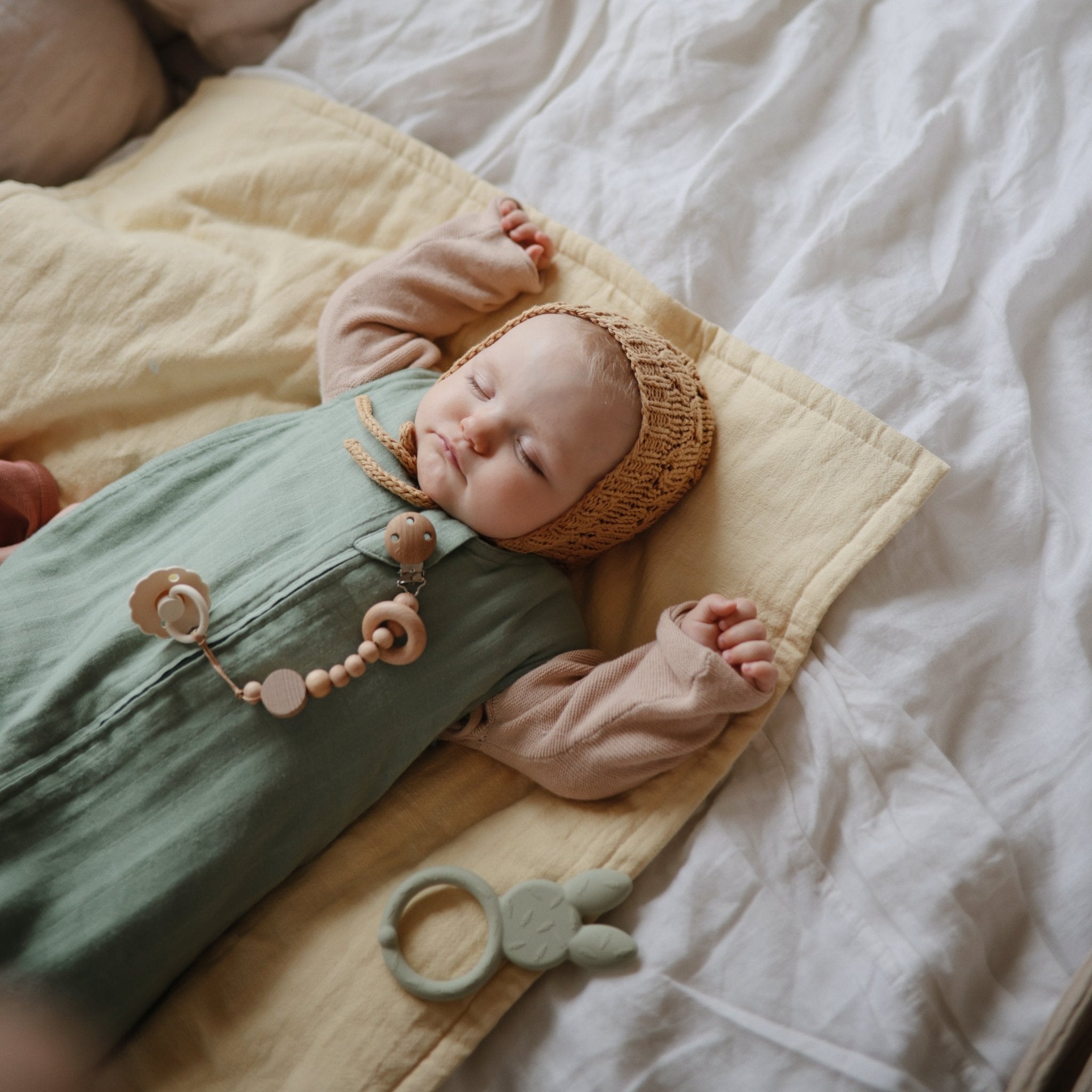 Bunny Teether - Tenth & Pine - teether -