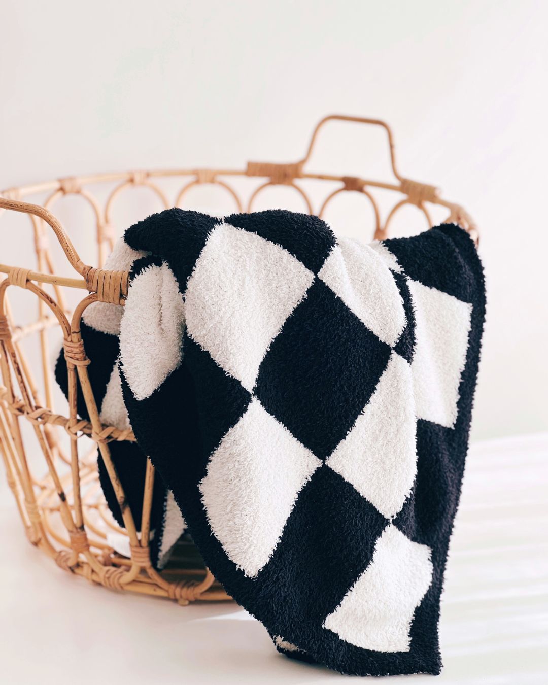 Checkered Plush Blanket | Black - Tenth & Pine - Plush Blanket -