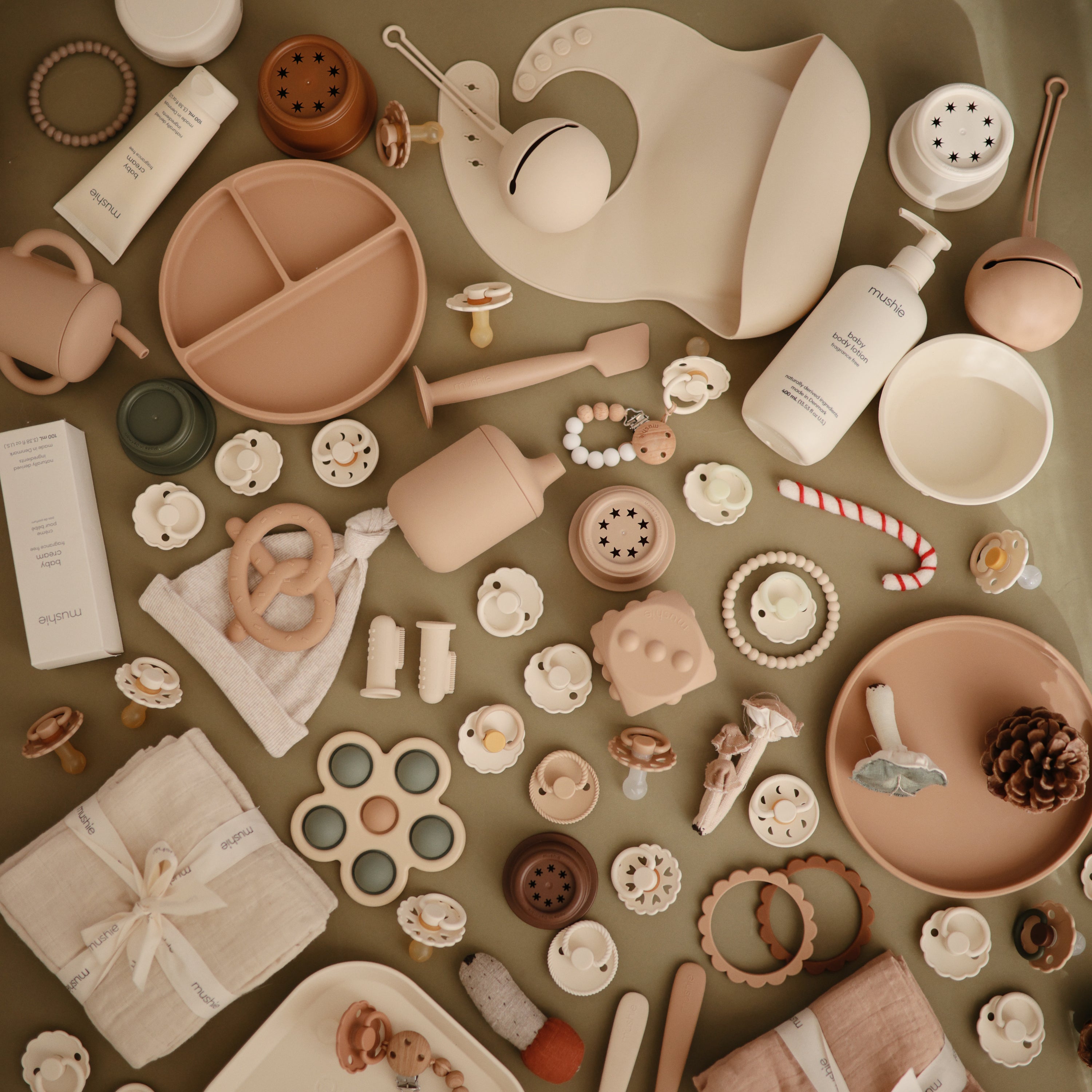 FRIGG Rope Natural Rubber Pacifier 2 - Pack - Tenth & Pine - FRIGG PACIFIERS - 6 - 18 months - Cream/Green Tea