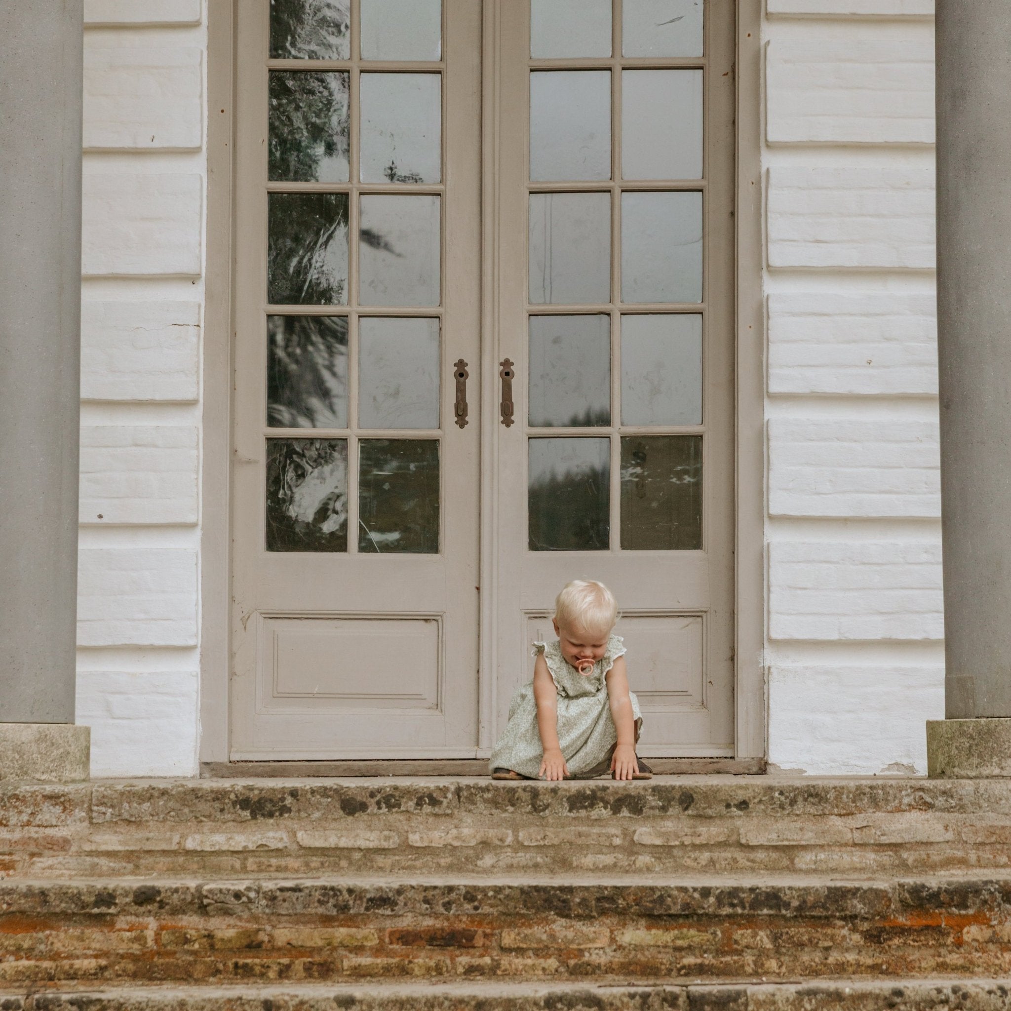 FRIGG Andersen Fairytale Natural Rubber Pacifier 2 - Pack - Tenth & Pine - FRIGG PACIFIERS - 6 - 18 months - Twilight Mauve/Primrose