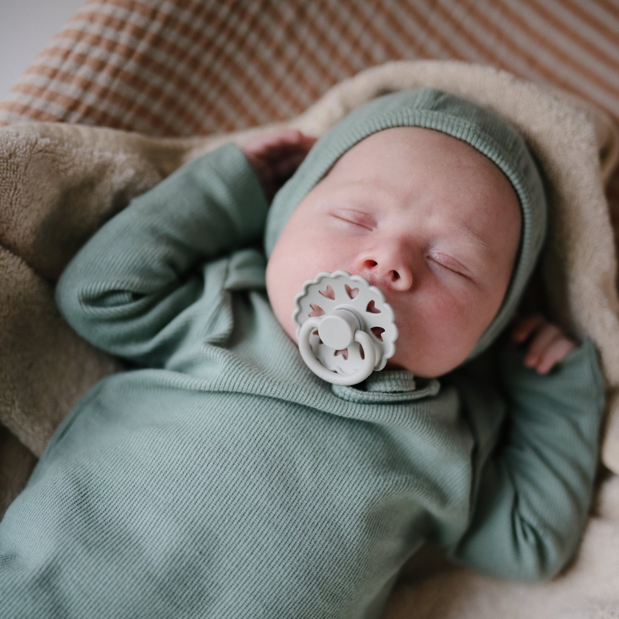 FRIGG Andersen Fairytale Silicone Pacifier 2 - Pack - Tenth & Pine - FRIGG PACIFIERS - 6 - 18 months - Stone Blue/Willow Gray