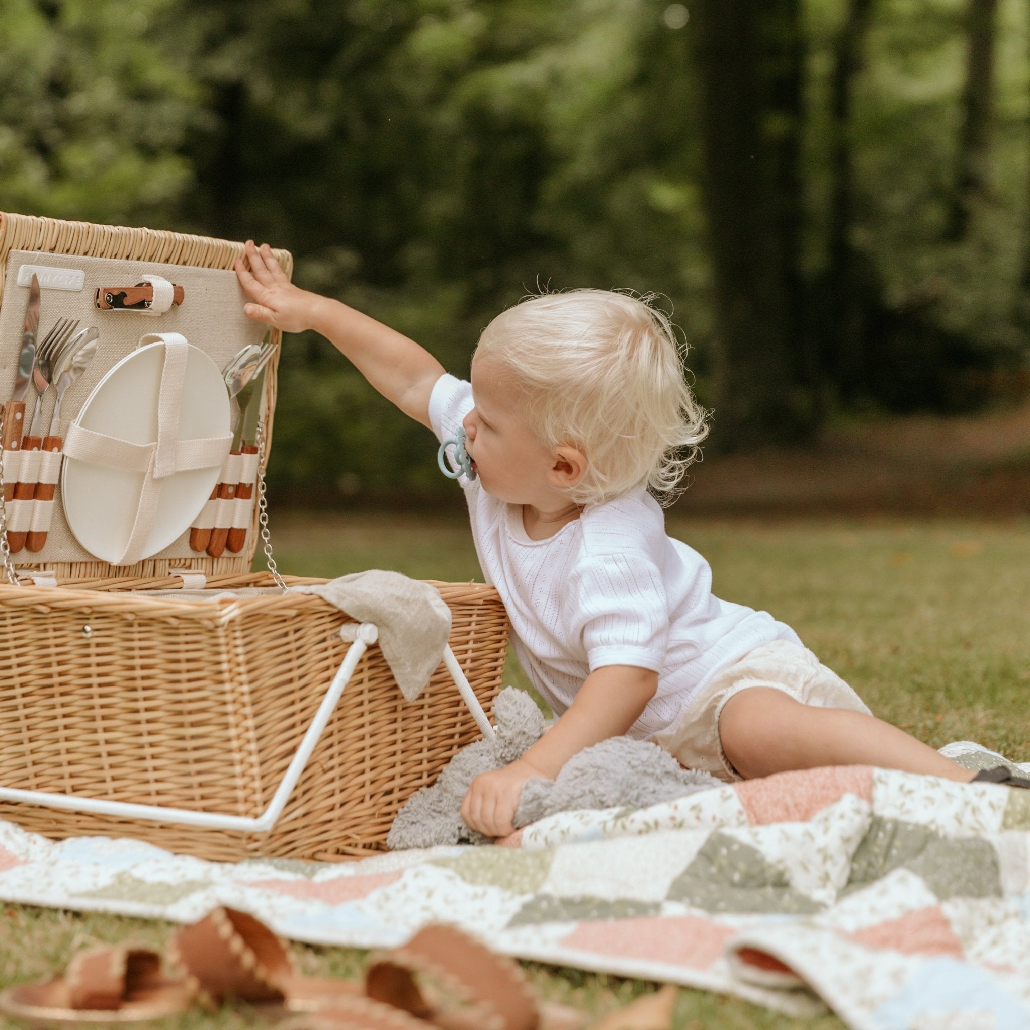 FRIGG Andersen Fairytale Silicone Pacifier 2 - Pack - Tenth & Pine - FRIGG PACIFIERS - 6 - 18 months - Stone Blue/Willow Gray