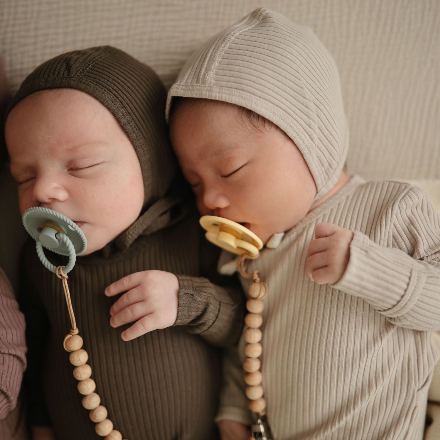 FRIGG Silicone Pacifier 4 - Pack - Tenth & Pine - FRIGG PACIFIERS - 6 - 18 Months - Sunset Bliss