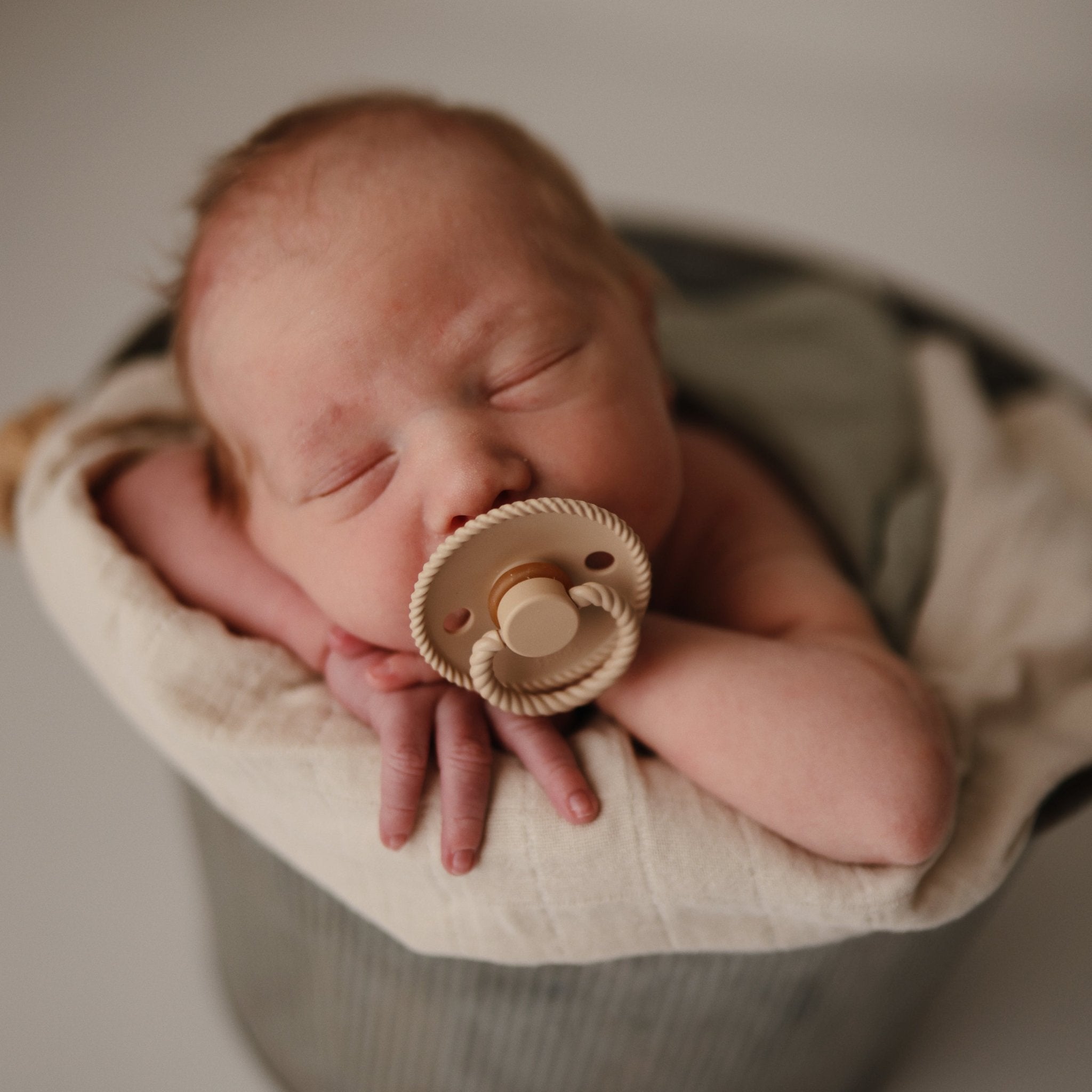 FRIGG Silicone Pacifier 6 - Pack - Tenth & Pine - FRIGG PACIFIERS - 6 - 18 Months - Endless Sea