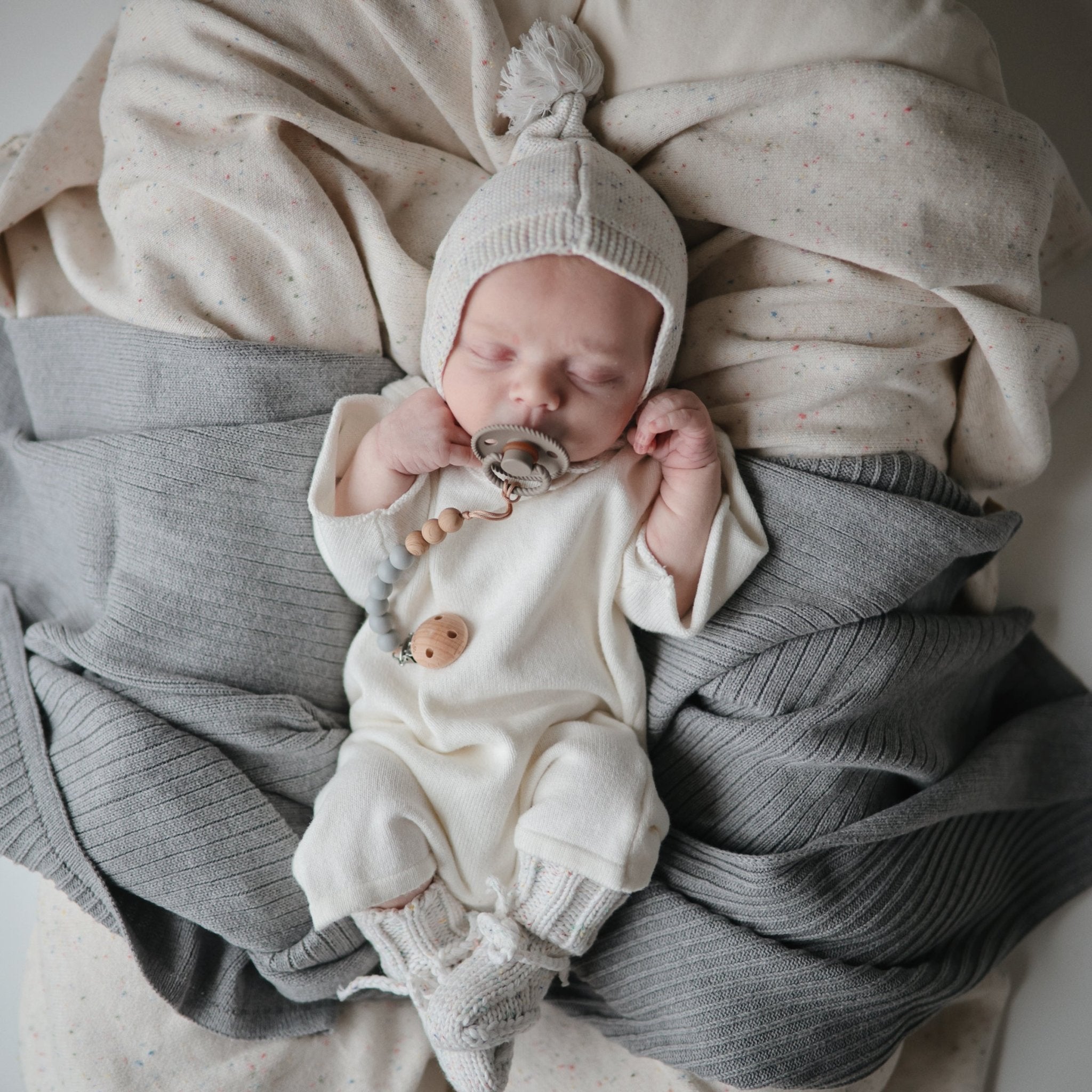 FRIGG Silicone Pacifier 6 - Pack - Tenth & Pine - FRIGG PACIFIERS - 6 - 18 Months - Endless Sea