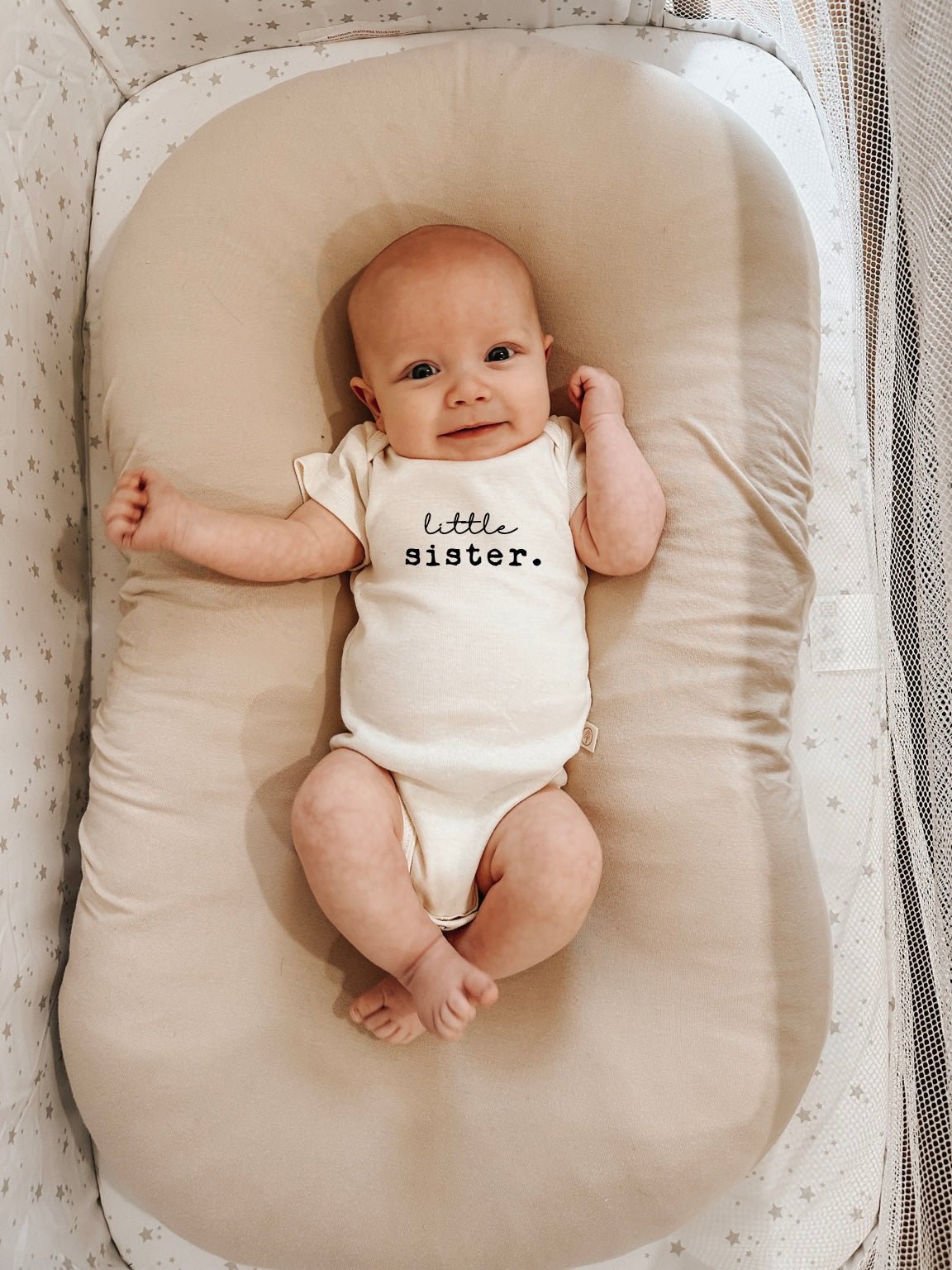 Little Sister Organic Cotton Short Sleeve Baby Bodysuit - Tenth & Pine - Short Sleeve Onesie - 0 - 3M - Tenth & Pine