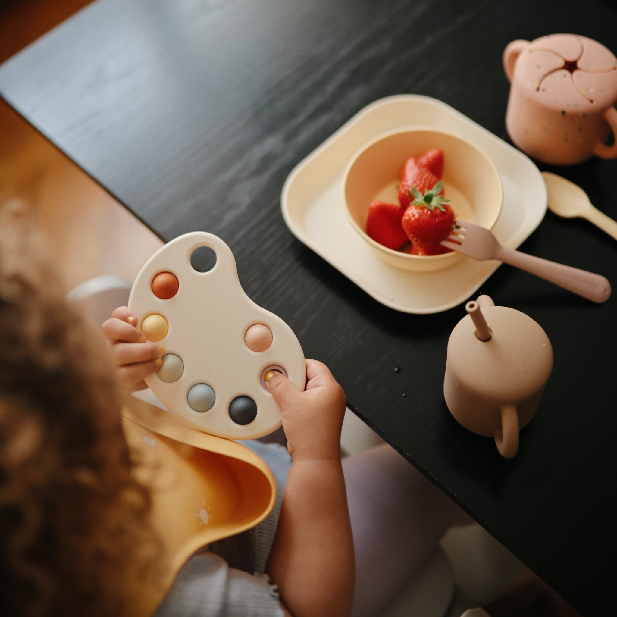 Paint Palette Press Toy - Tenth & Pine - Press Toy -