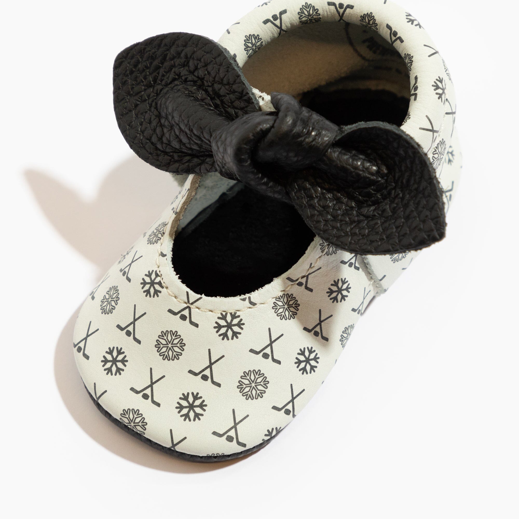 Power Play Knotted Bow Baby Shoe - Tenth & Pine - Knotted Bow Mocc - Soft Sole - 1