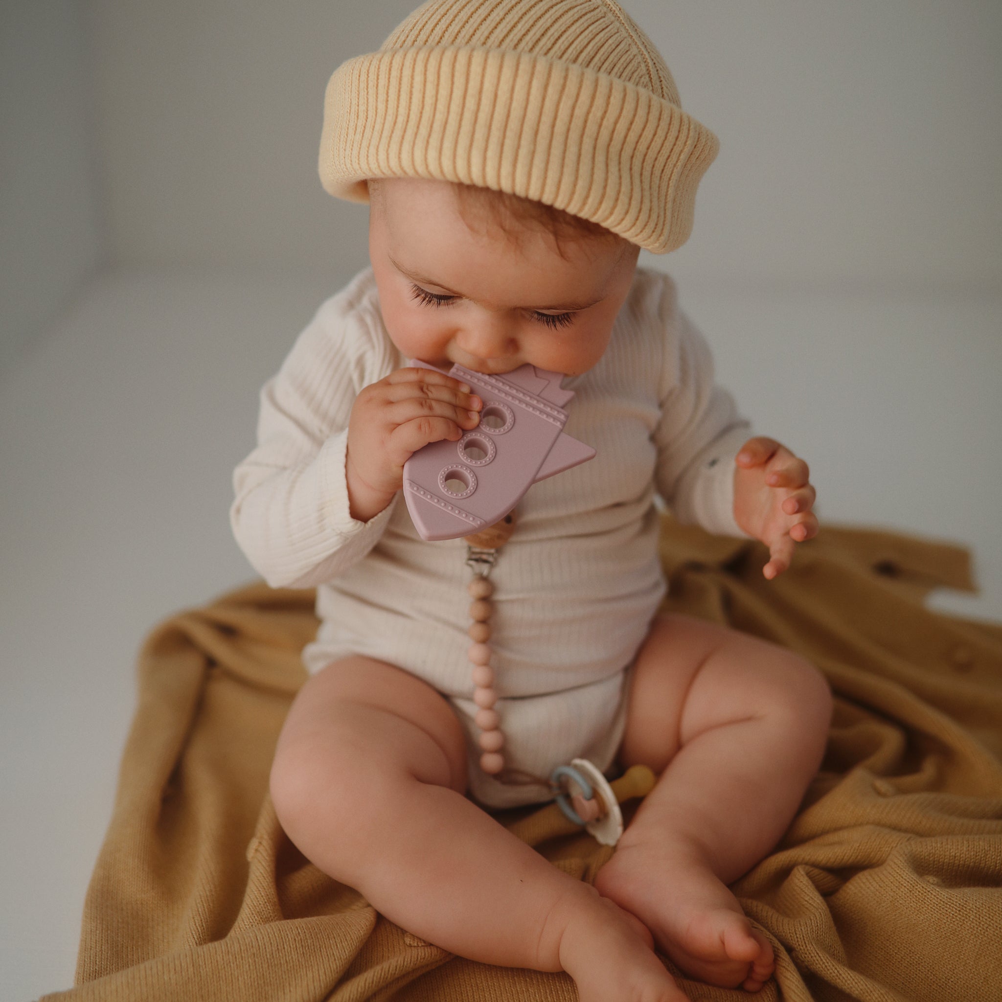 Rocket Teether - Tenth & Pine - teether - Cloud