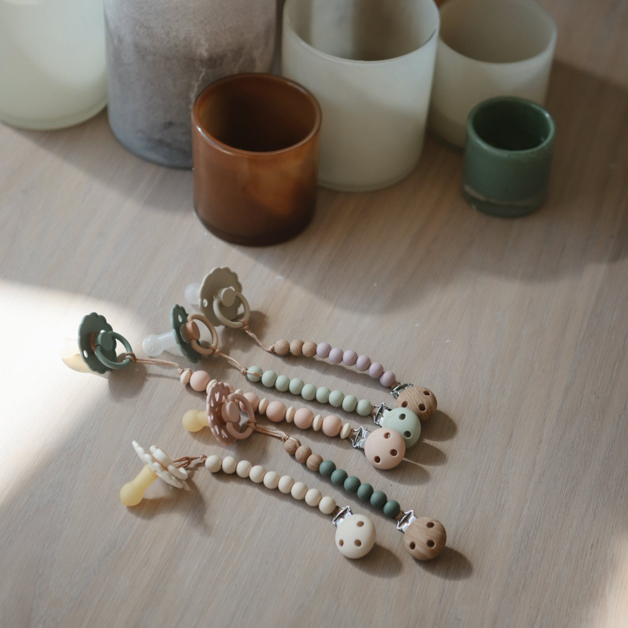 Silicone Pacifier Clip | Luna - Tenth & Pine - Pacifier Clip - Faux Wood