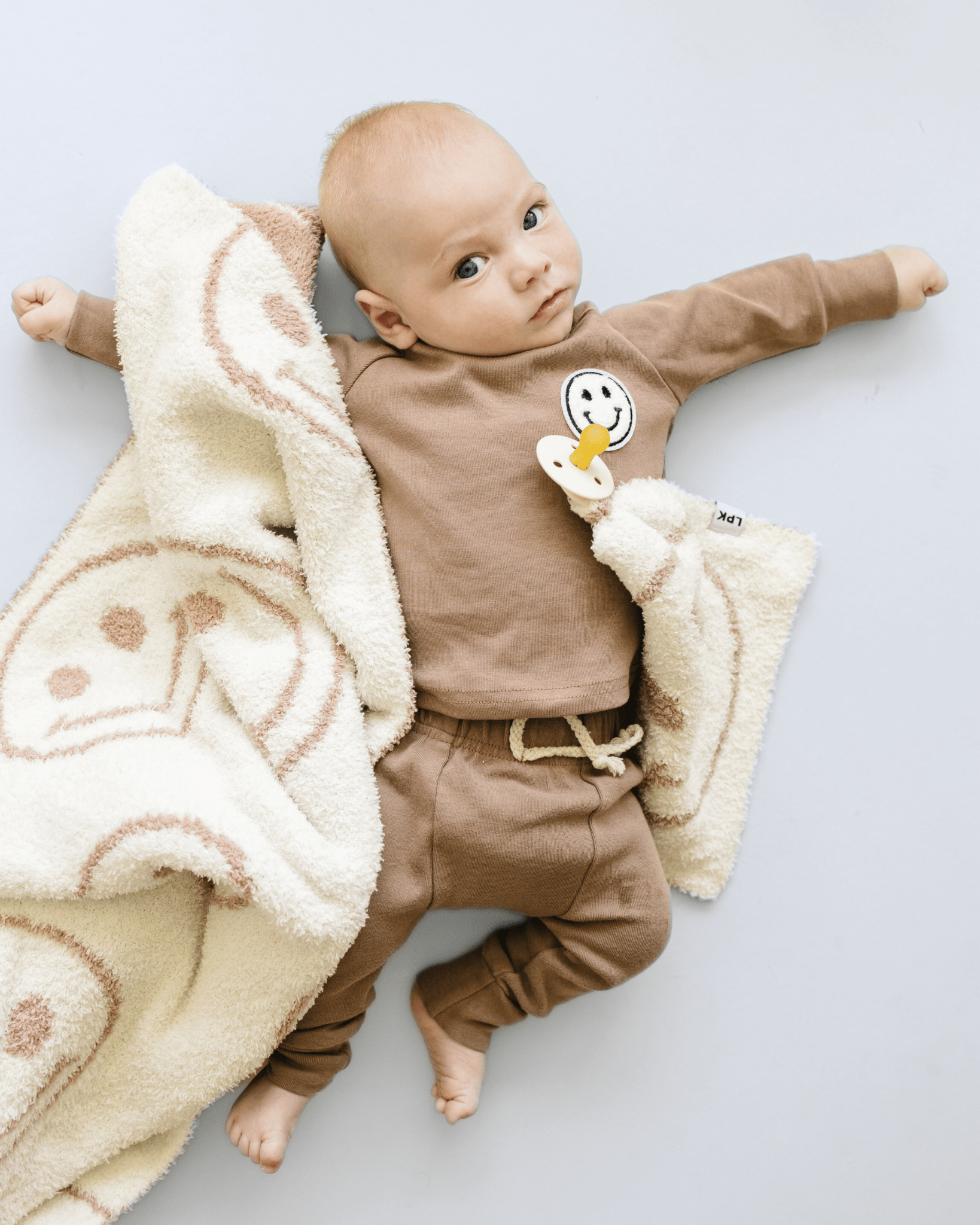 Smiley Fuzzy Blanket | Latte - Tenth & Pine - Plush Blanket -