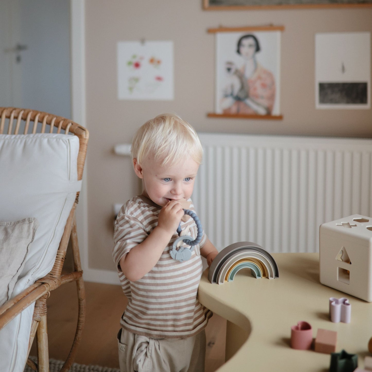 Space Teething Ring - Tenth & Pine - teether -