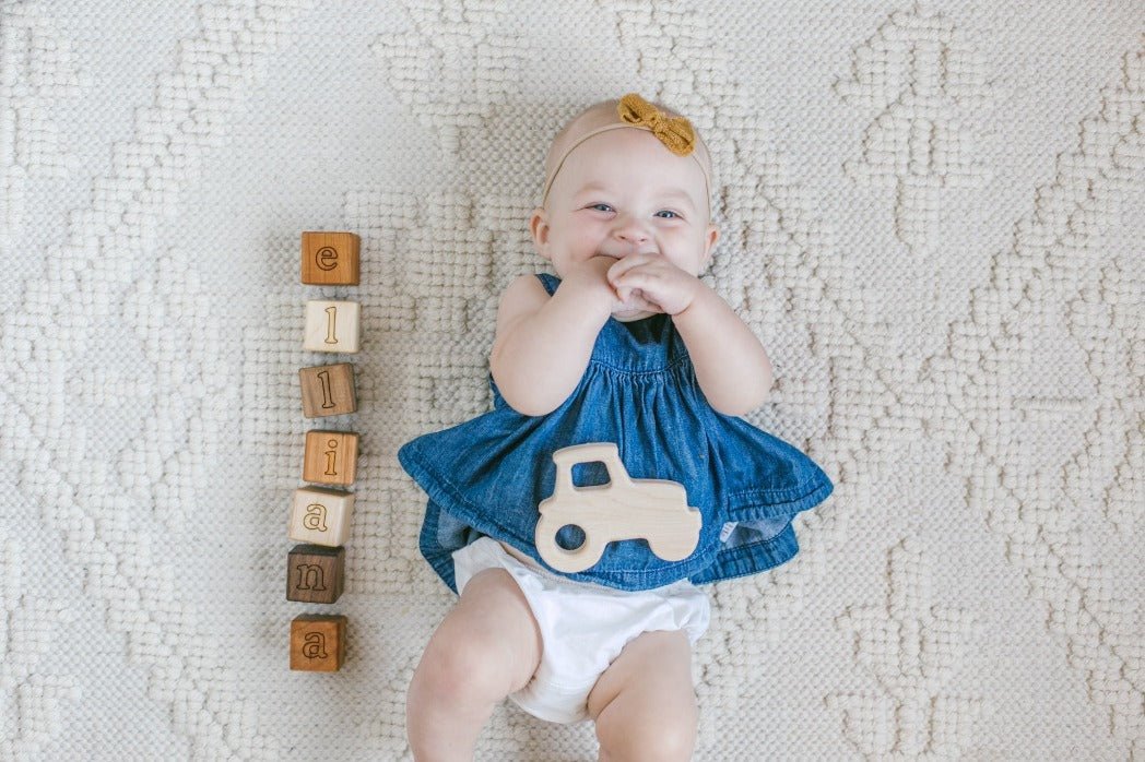 Tractor Wooden Grasping Toy - Tenth & Pine - Baby Soothers -