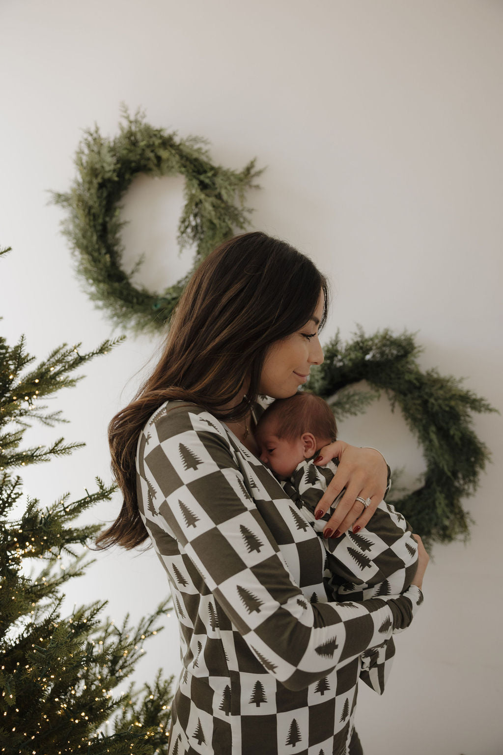 Bamboo Zip Pajamas | Christmas Tree Checkerboard