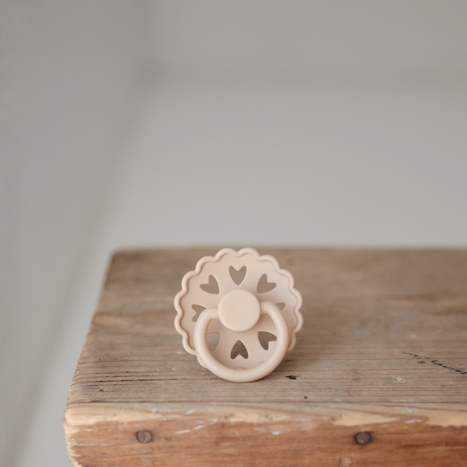 FRIGG Andersen Fairytale Silicone Pacifier 2 - Pack - Tenth &amp; Pine - FRIGG PACIFIERS - 6 - 18 months - Stone Blue/Willow Gray