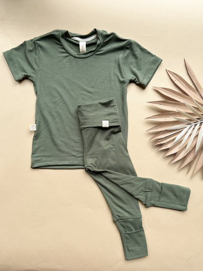 0/3m | Short Sleeve Essential Tee in Pine | Bamboo