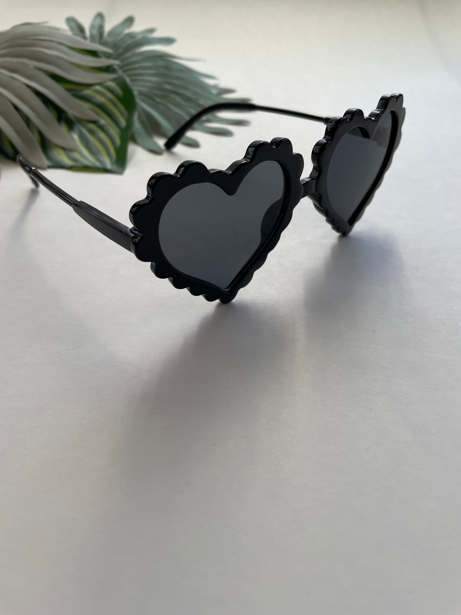 Heart Sunglasses - Black