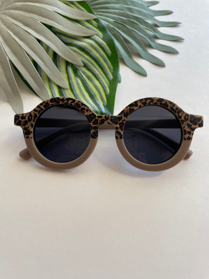 Round Two Tone Cheetah Sunglasses - Coffee