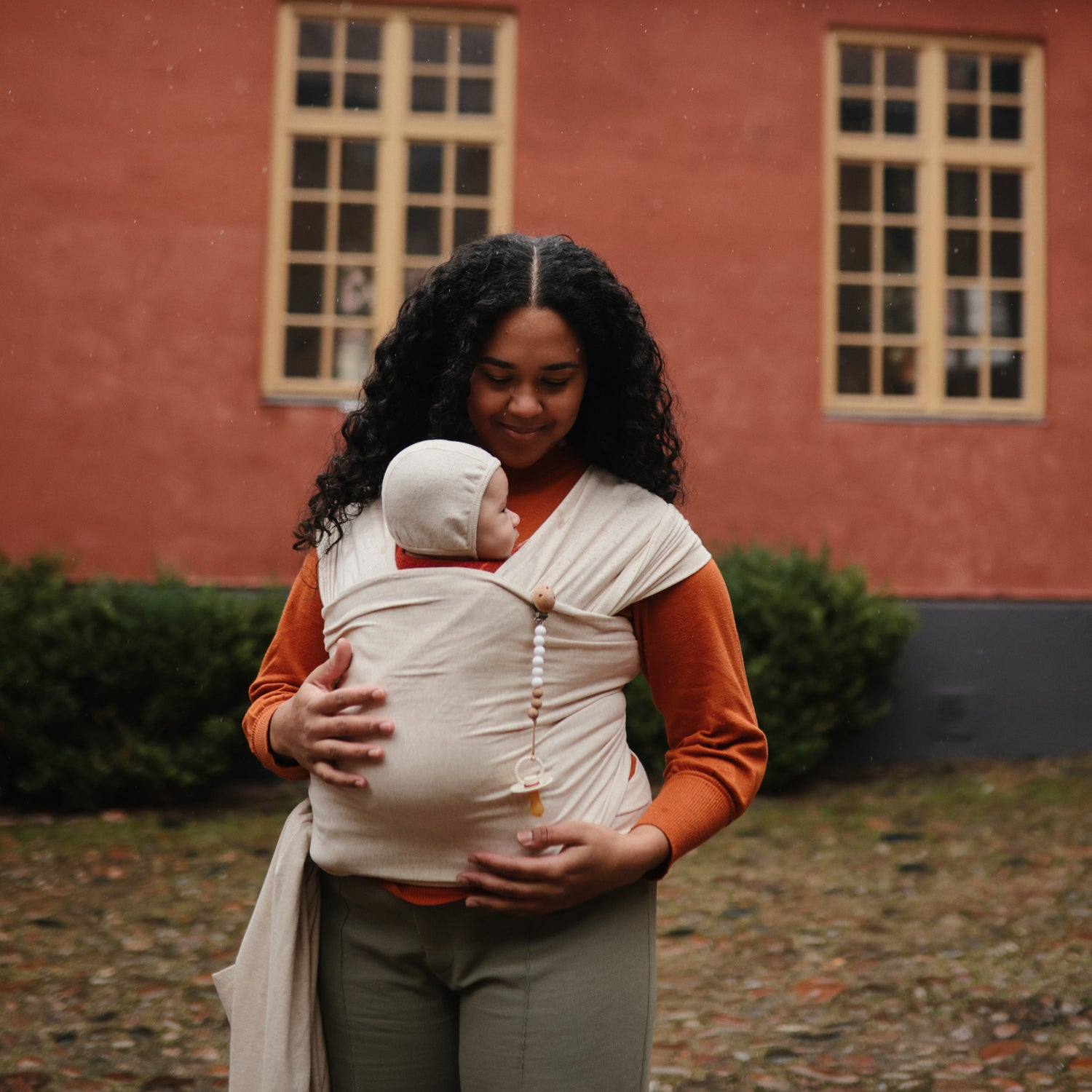 Silicone Pacifier Clip | Eva - Tenth &amp; Pine - Pacifier Clip - Black