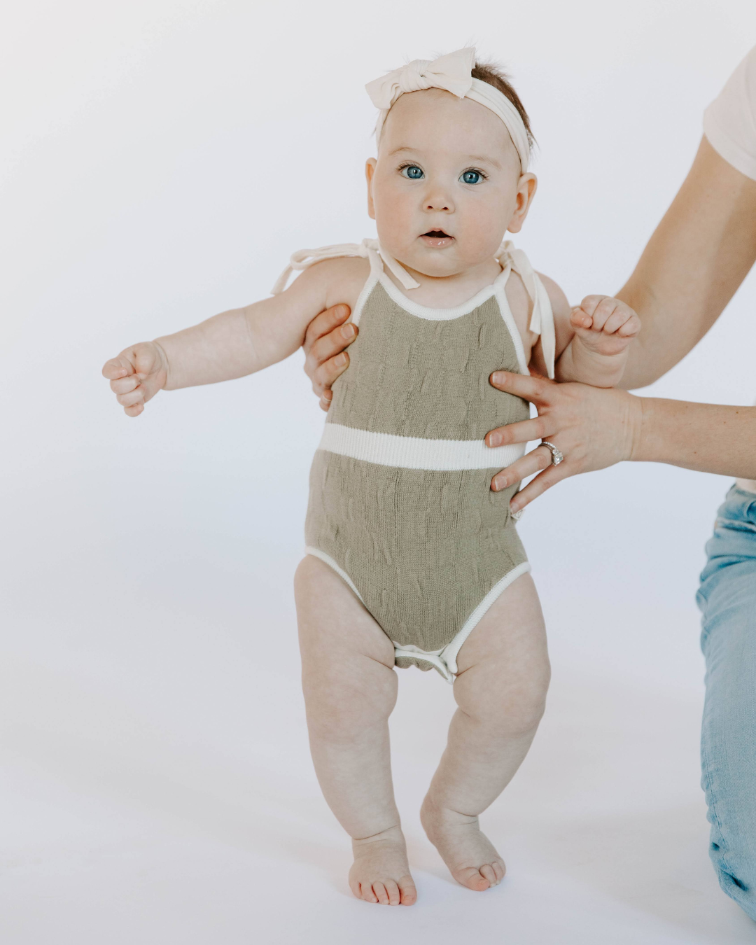 Organic Cotton Magnetic Bubble Romper in Truffle