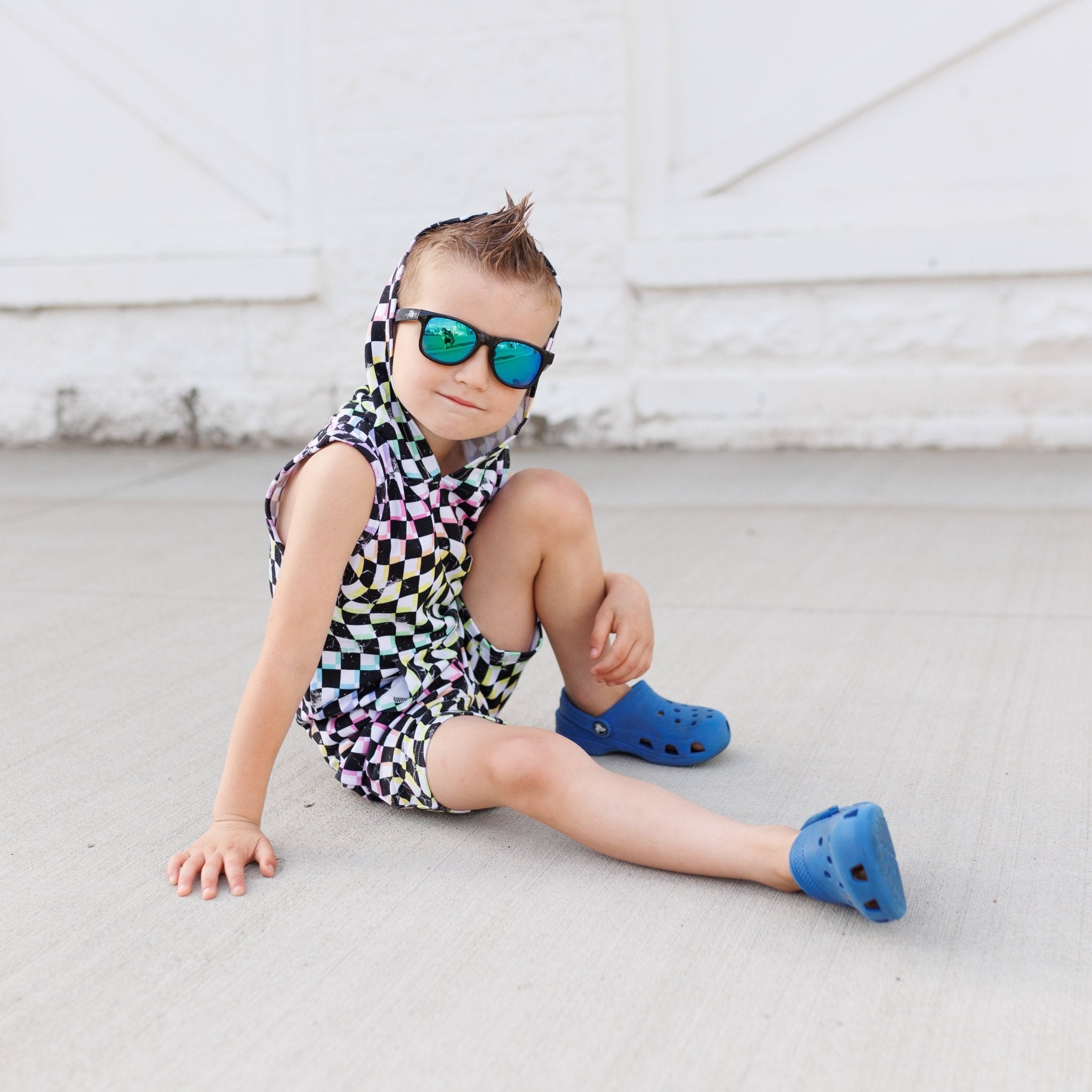 BAMBOO JOGGER SHORTS - Neon Dizzy Check - Tenth &amp; Pine - jogger shorts - 0/6M