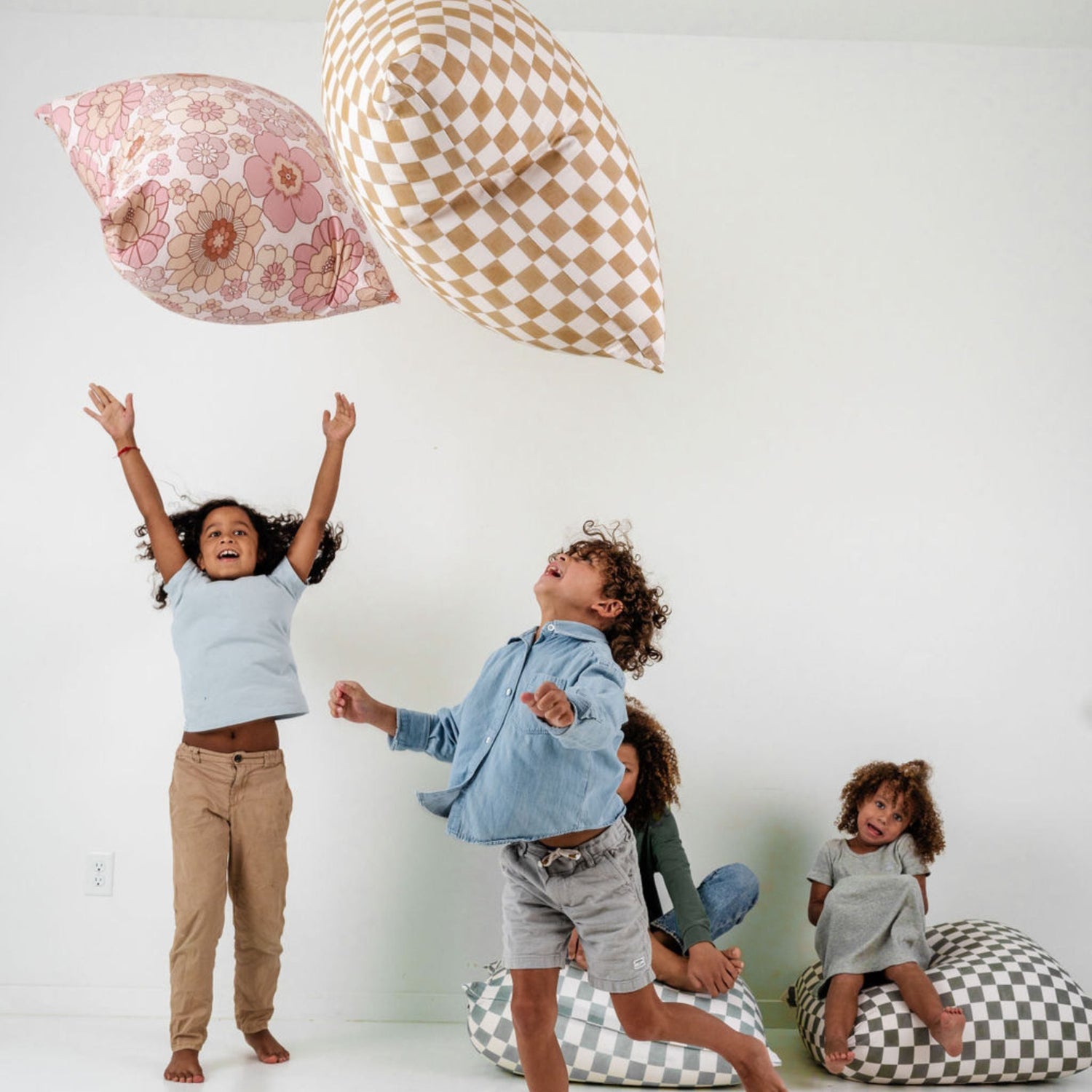 Blooms Bean Bag - Tenth &amp; Pine - Bean Bag - 