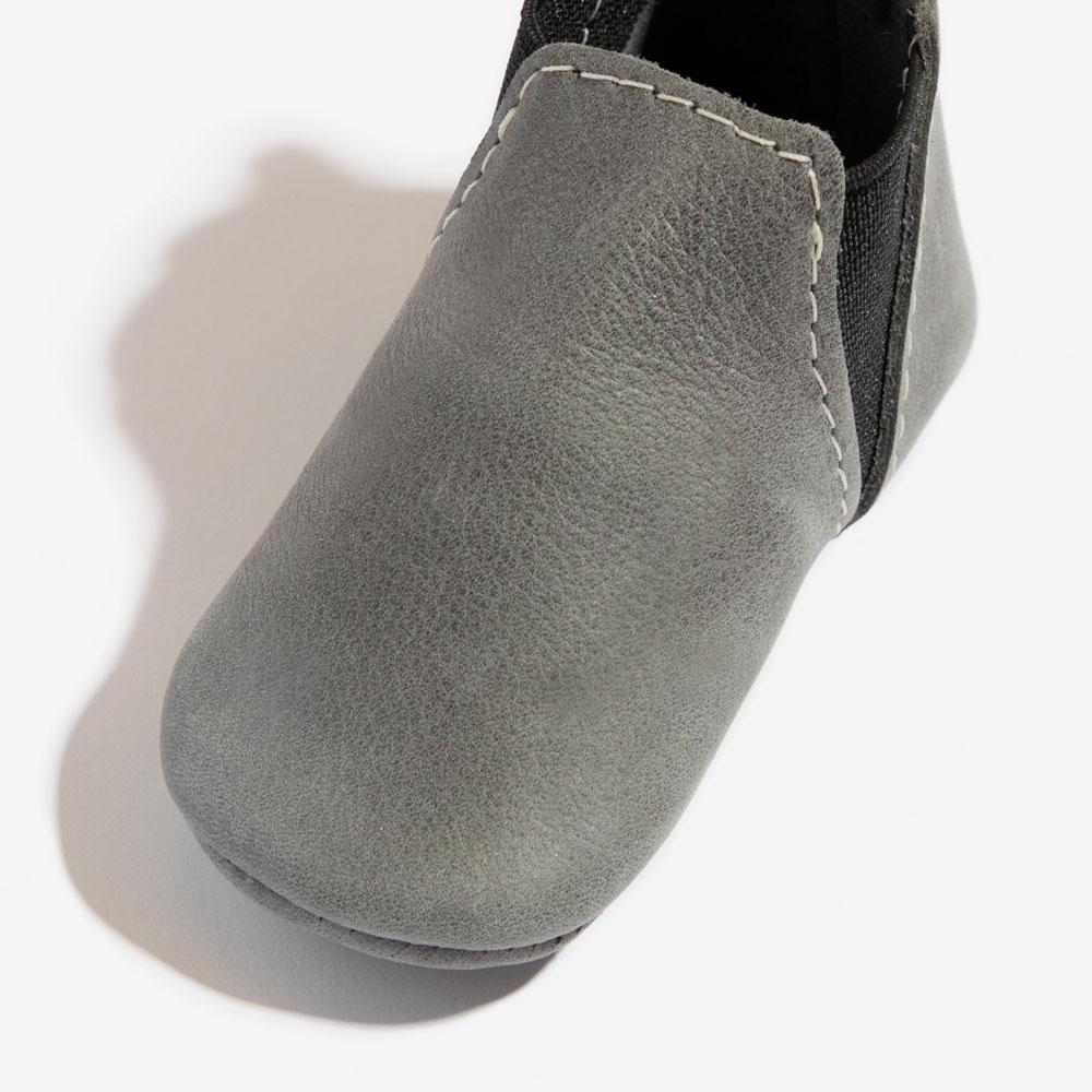 Blue Spruce Chelsea Boot Baby Shoe - Tenth & Pine - Chelsea Boot - Soft Sole - Newborn
