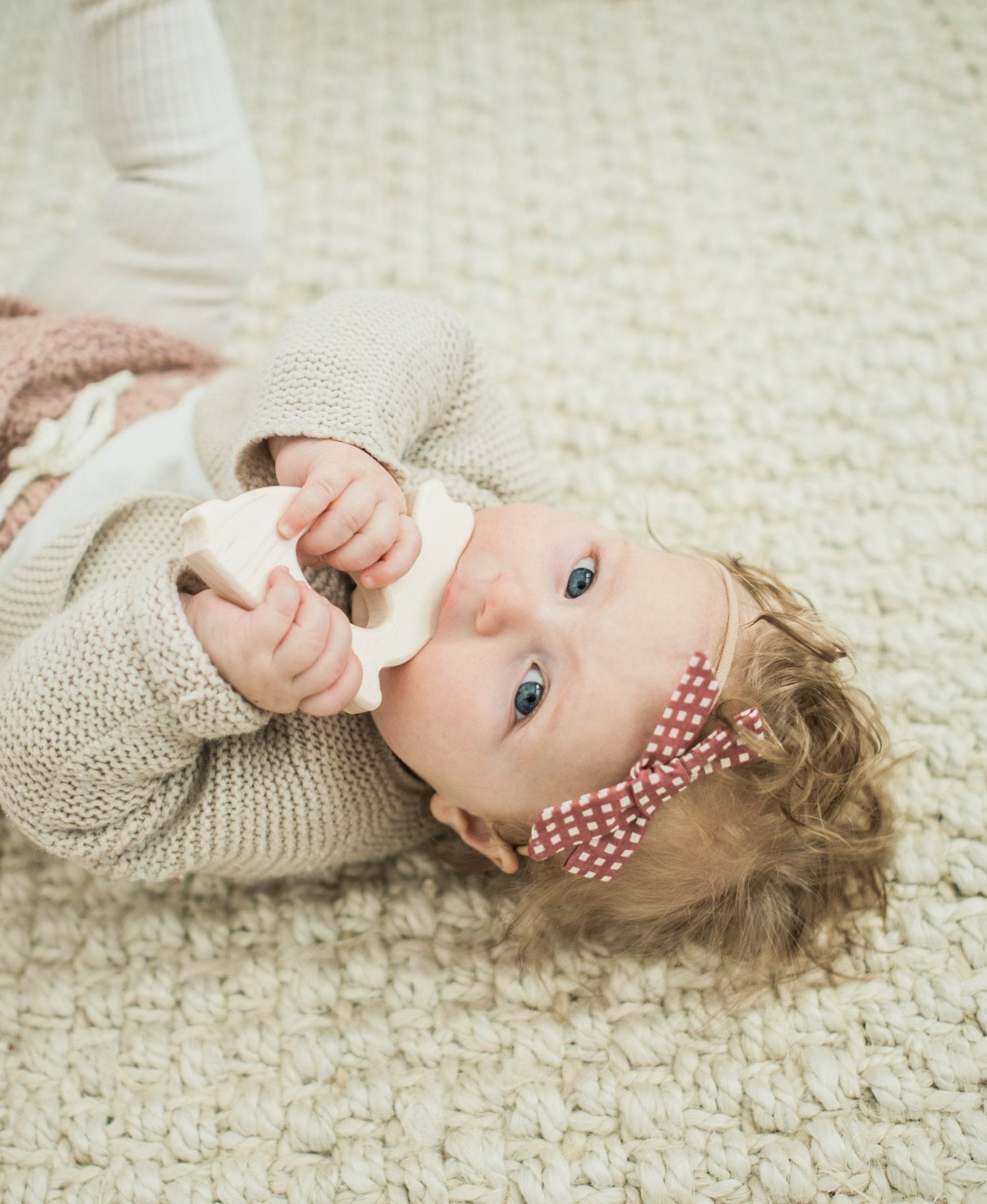 Bunny Wooden Grasping Toy with Teething Beads - Tenth &amp; Pine - Grasping Toy - 