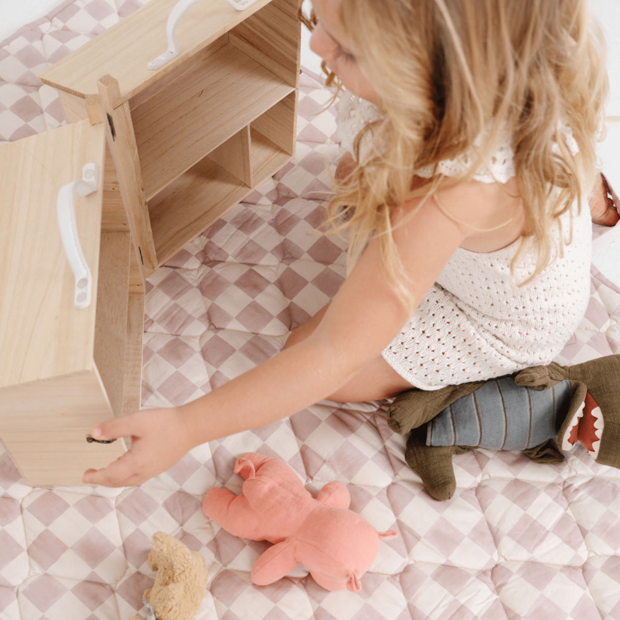 Checker Gumdrop Picnic Blanket - Tenth &amp; Pine - Picnic Blanket - 