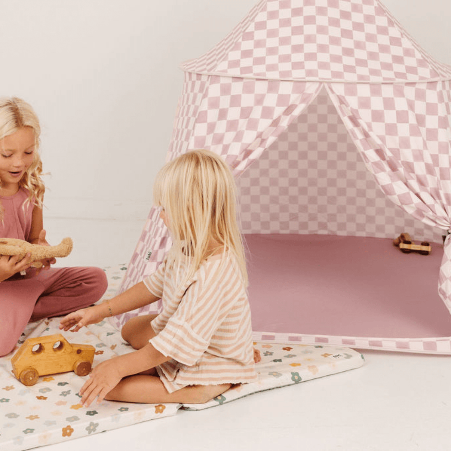 Checker Gumdrop Play Tent - Tenth &amp; Pine - Play Tent - 