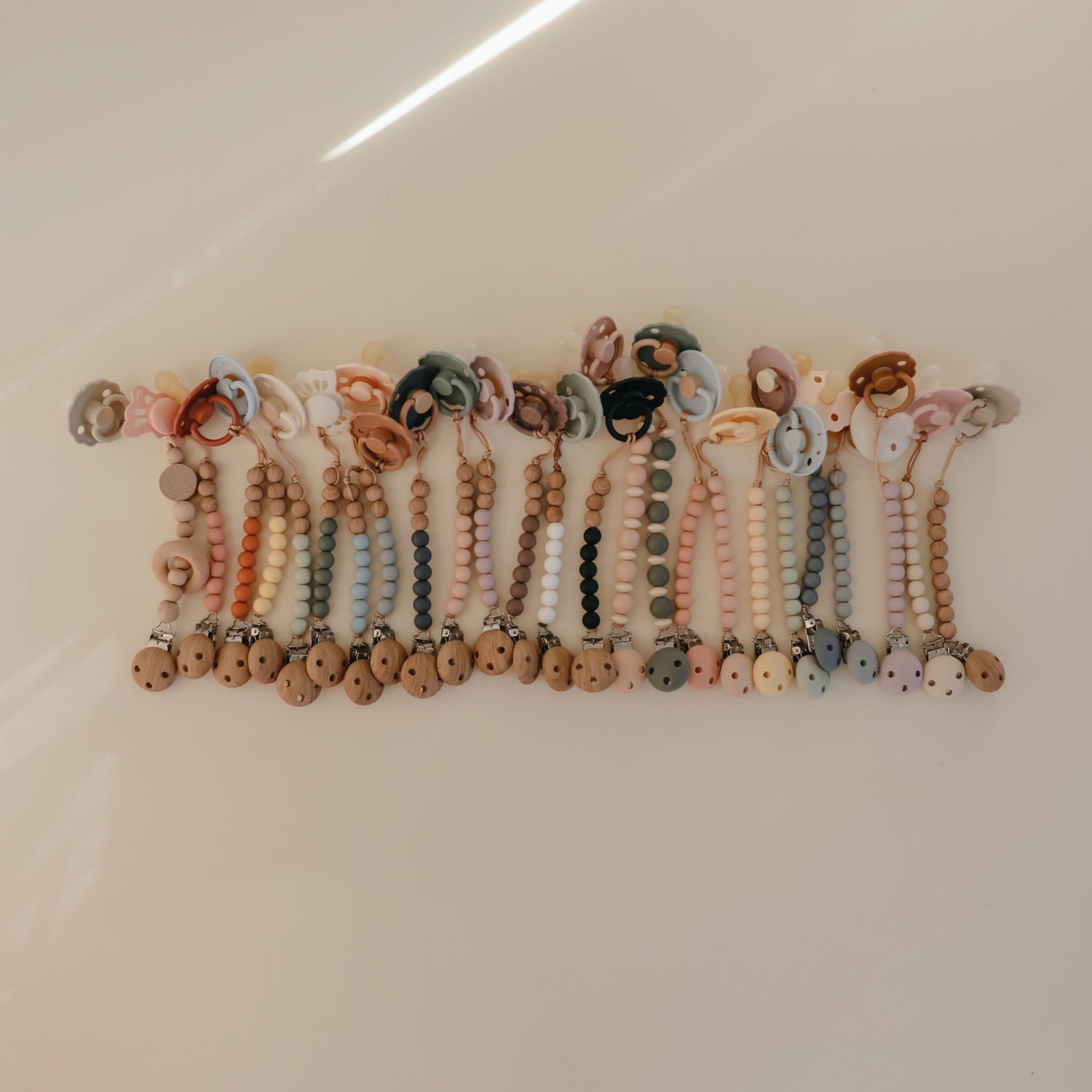 FRIGG Natural Rubber Pacifier 4 - Pack - Tenth &amp; Pine - FRIGG PACIFIERS - 6 - 18 Months - Sunset Bliss