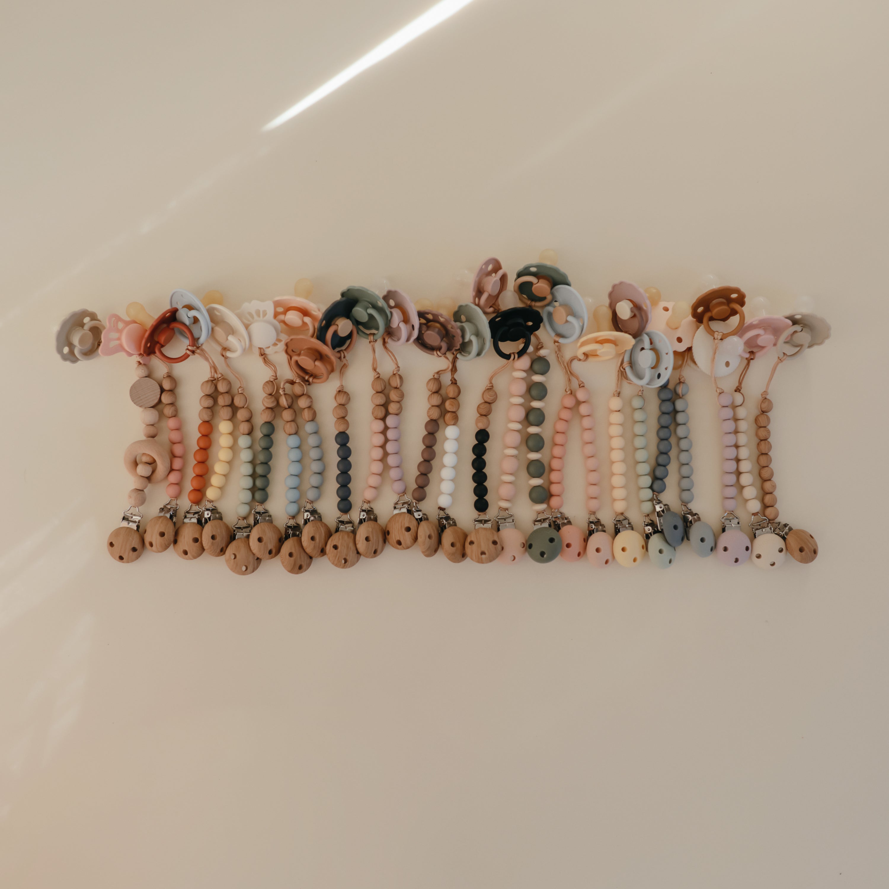 FRIGG Natural Rubber Pacifier 4 - Pack - Tenth &amp; Pine - FRIGG PACIFIERS - 6 - 18 Months - Sunset Bliss