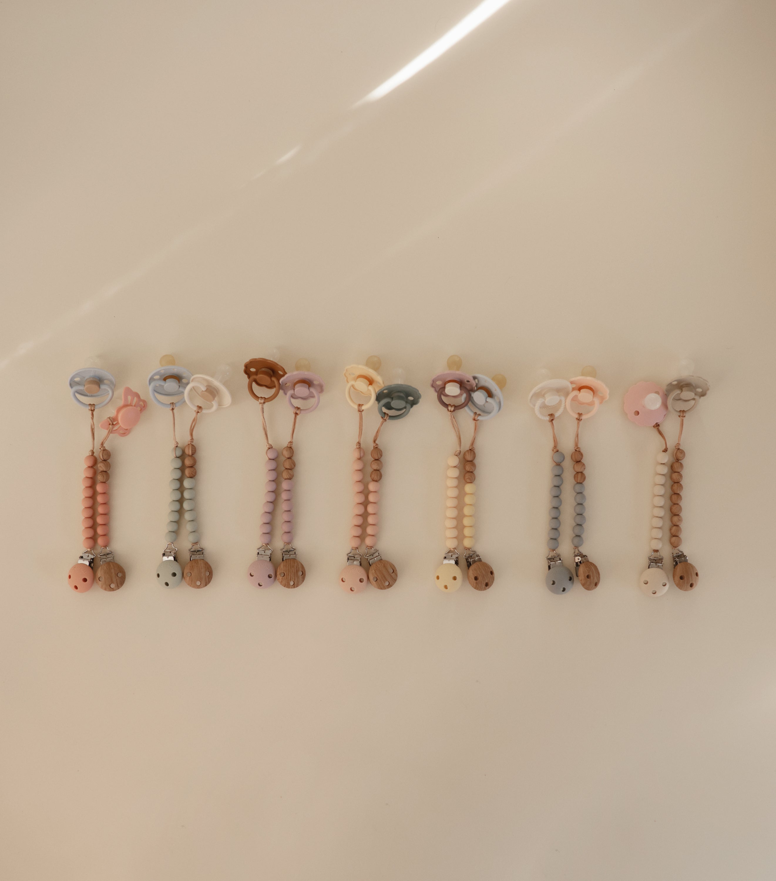 FRIGG Natural Rubber Pacifier 4 - Pack - Tenth &amp; Pine - FRIGG PACIFIERS