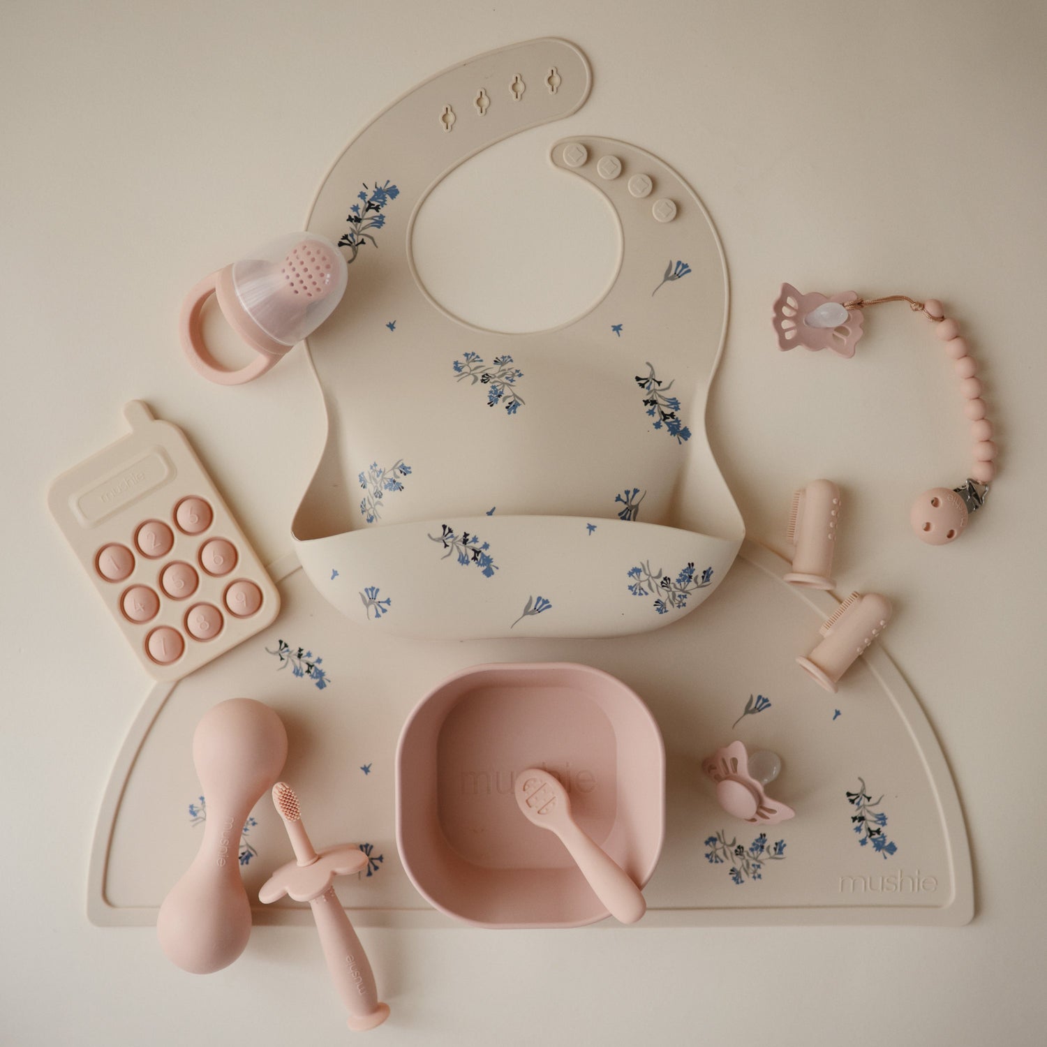 Silicone Pacifier Clip | Hera - Tenth &amp; Pine - Pacifier Clip - Tradewinds