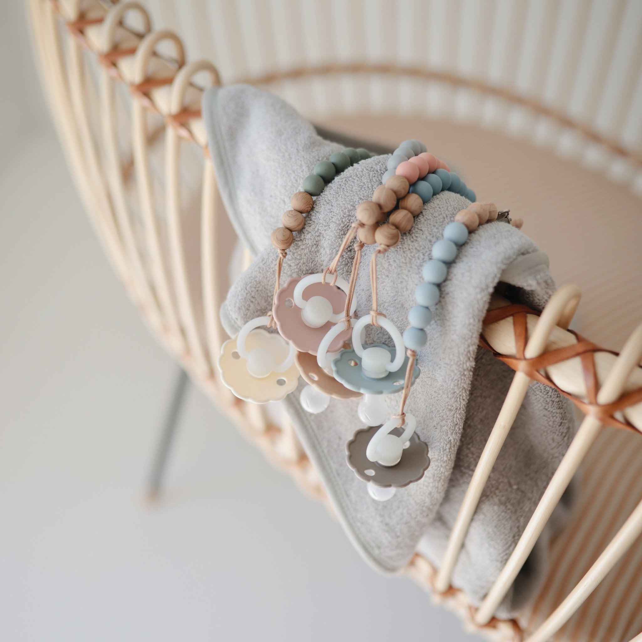 FRIGG Daisy Night Silicone Pacifier 2 - Pack - Tenth &amp; Pine - FRIGG PACIFIERS - 6 - 18 months - Portobello/Croissant