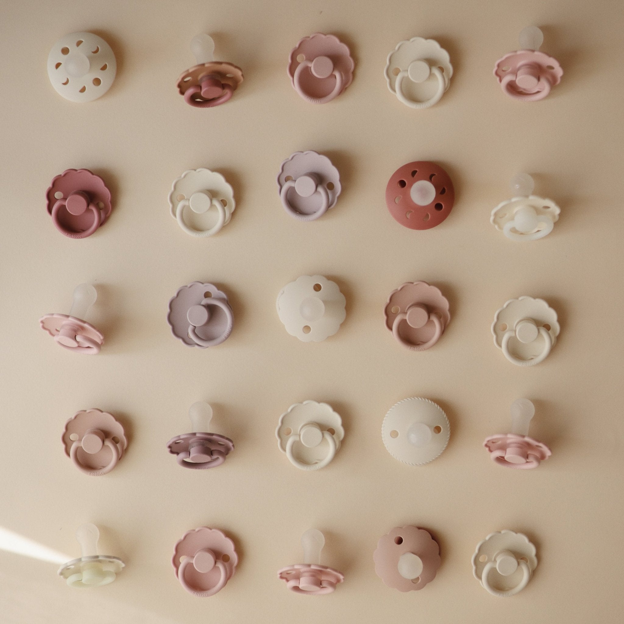 FRIGG Daisy Night Silicone Pacifier 2 - Pack - Tenth &amp; Pine - FRIGG PACIFIERS - 6 - 18 months - Portobello/Croissant