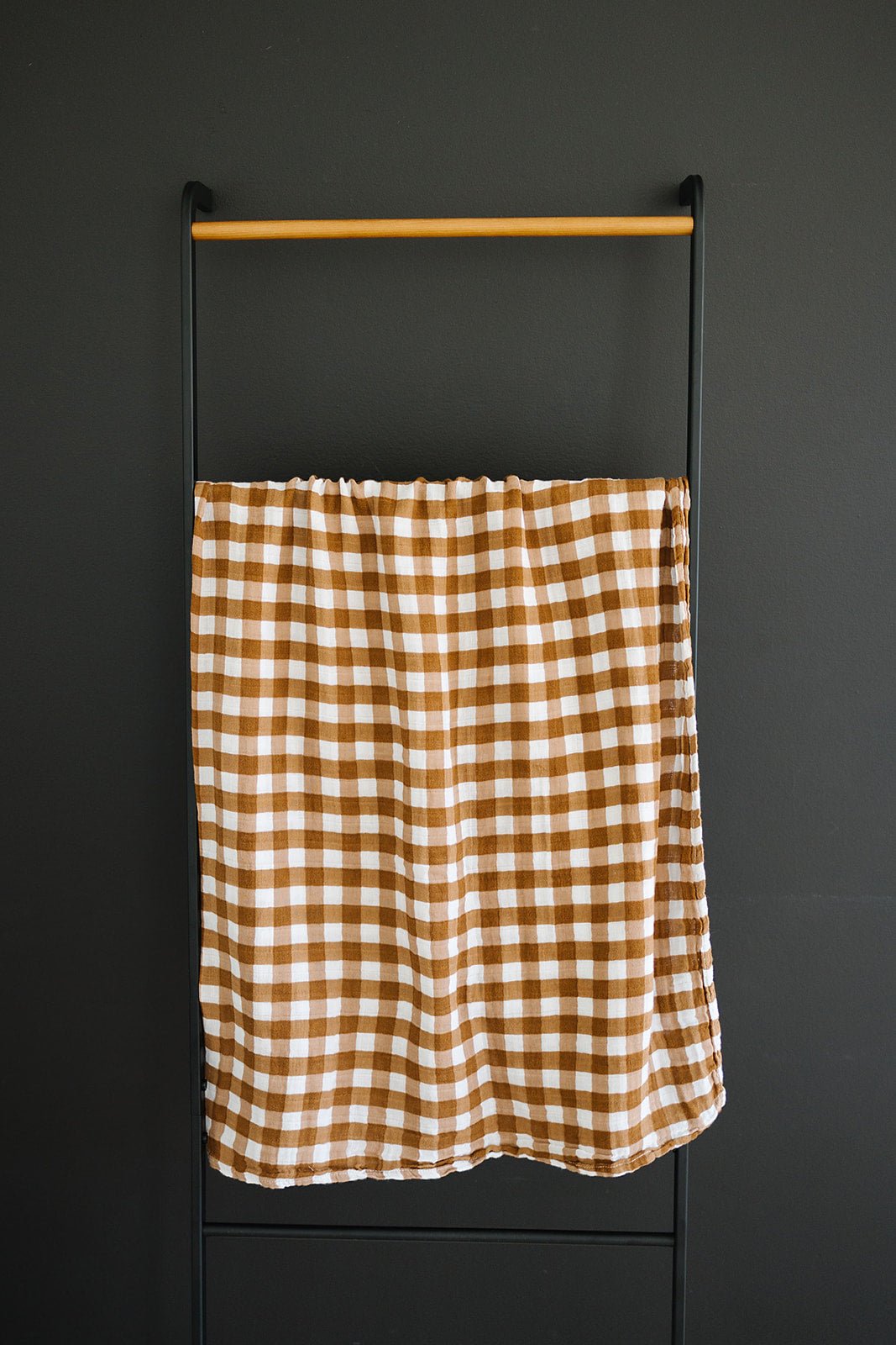 Gingham Muslin Swaddle Blanket - Tenth & Pine -
