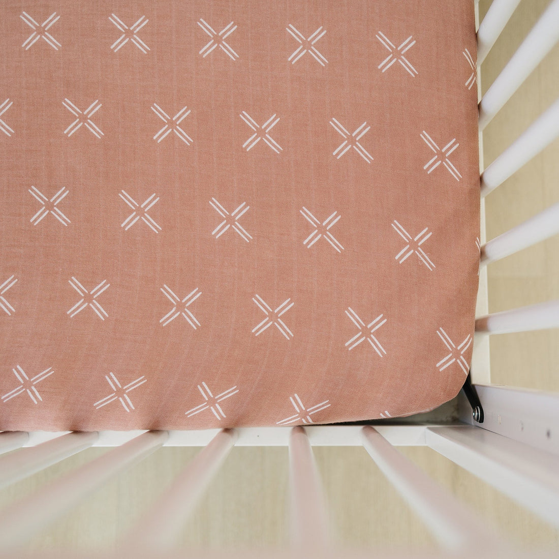 Just Peachy Muslin Crib Sheet - Tenth & Pine -