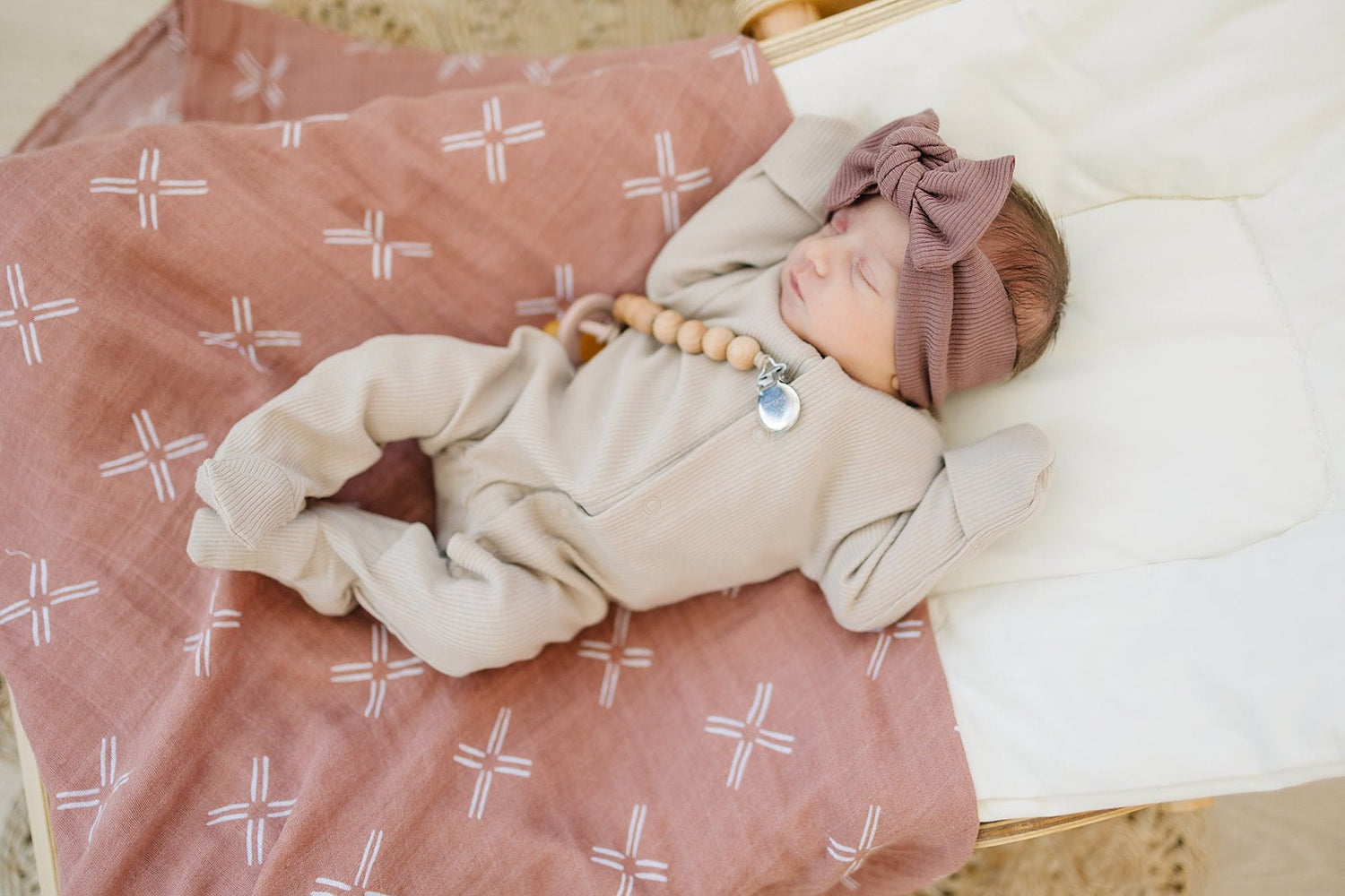 Just Peachy Muslin Swaddle Blanket - Tenth &amp; Pine - 