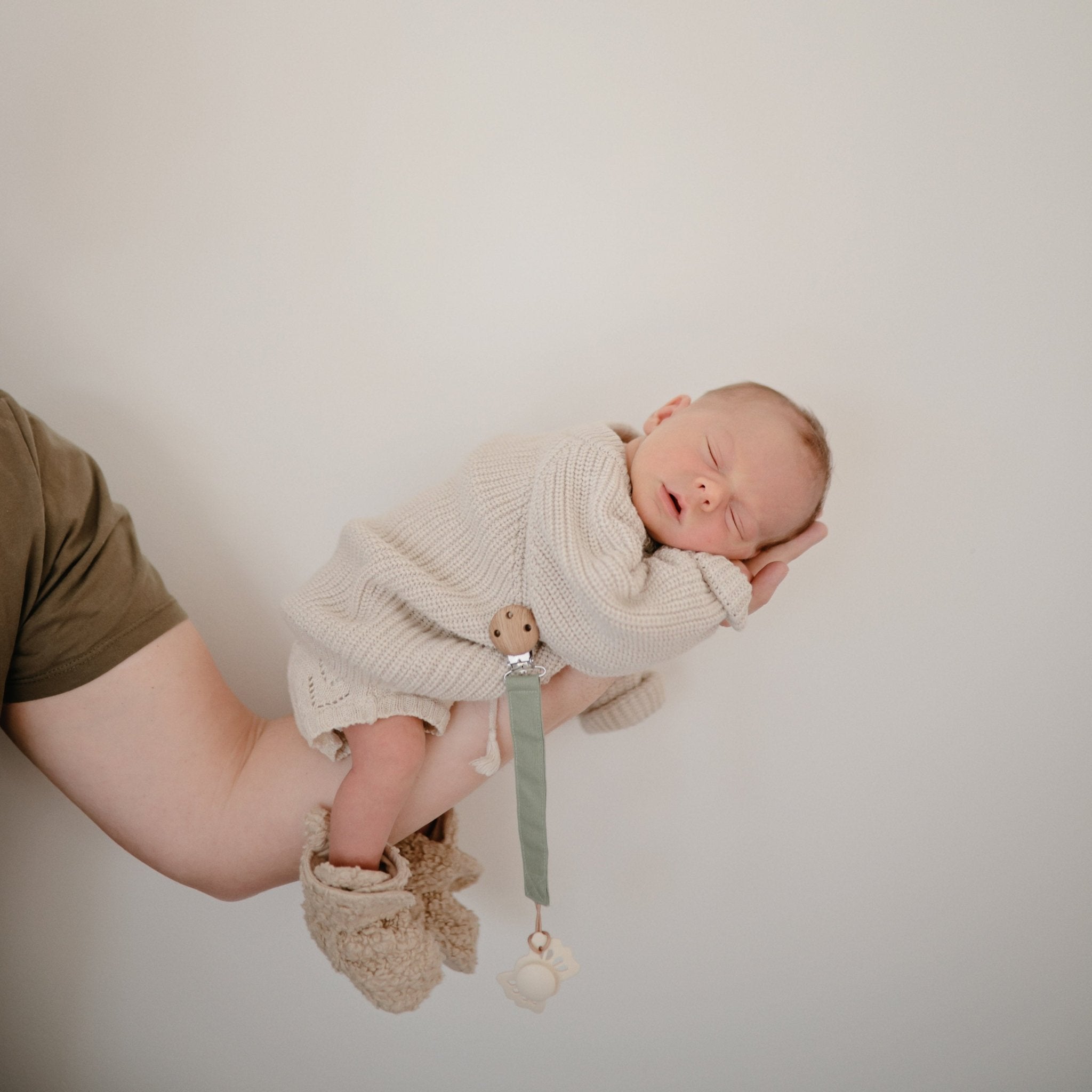 Linen Pacifier Clip 2 - Pack - Tenth &amp; Pine - Pacifier Clip - Blush/Cream