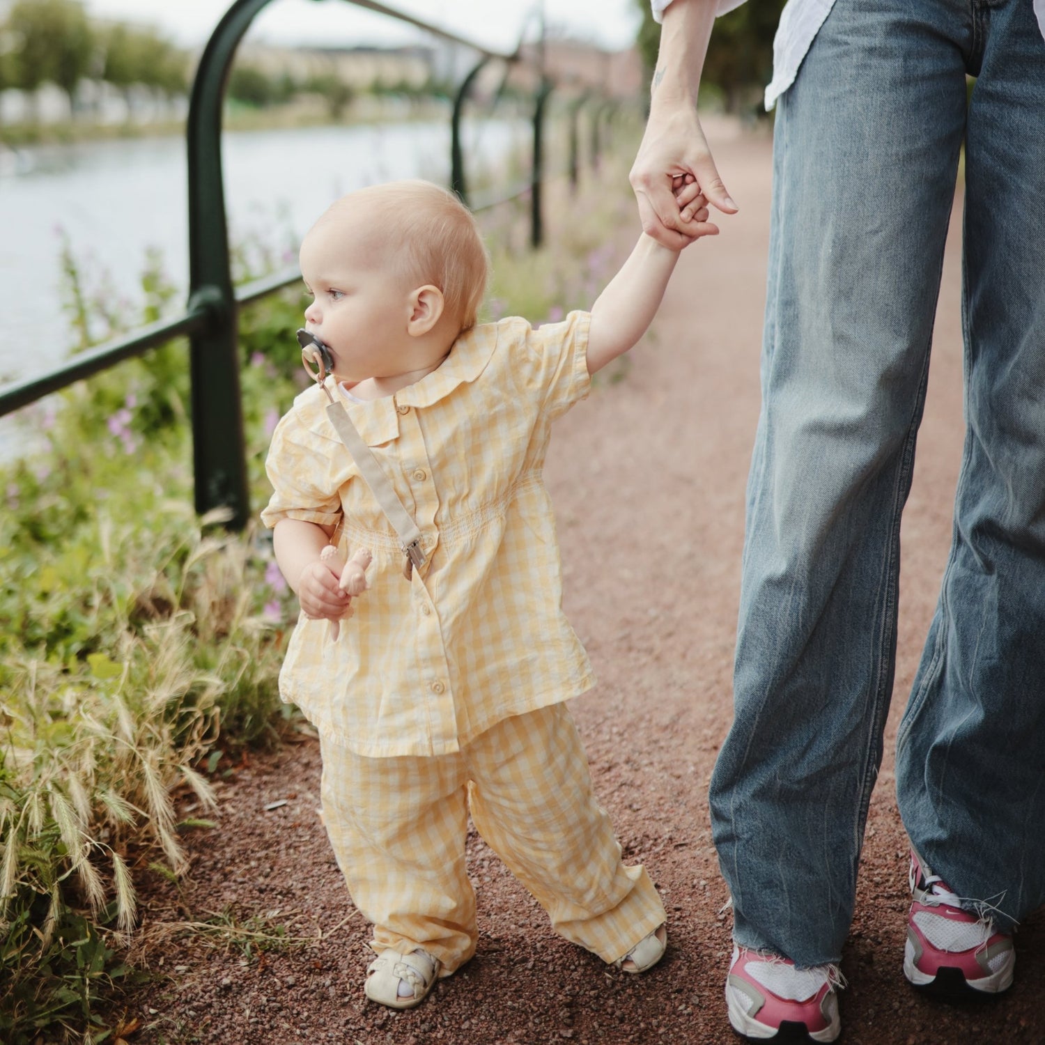 Linen Pacifier Clip 2 - Pack - Tenth &amp; Pine - Pacifier Clip - Blush/Cream
