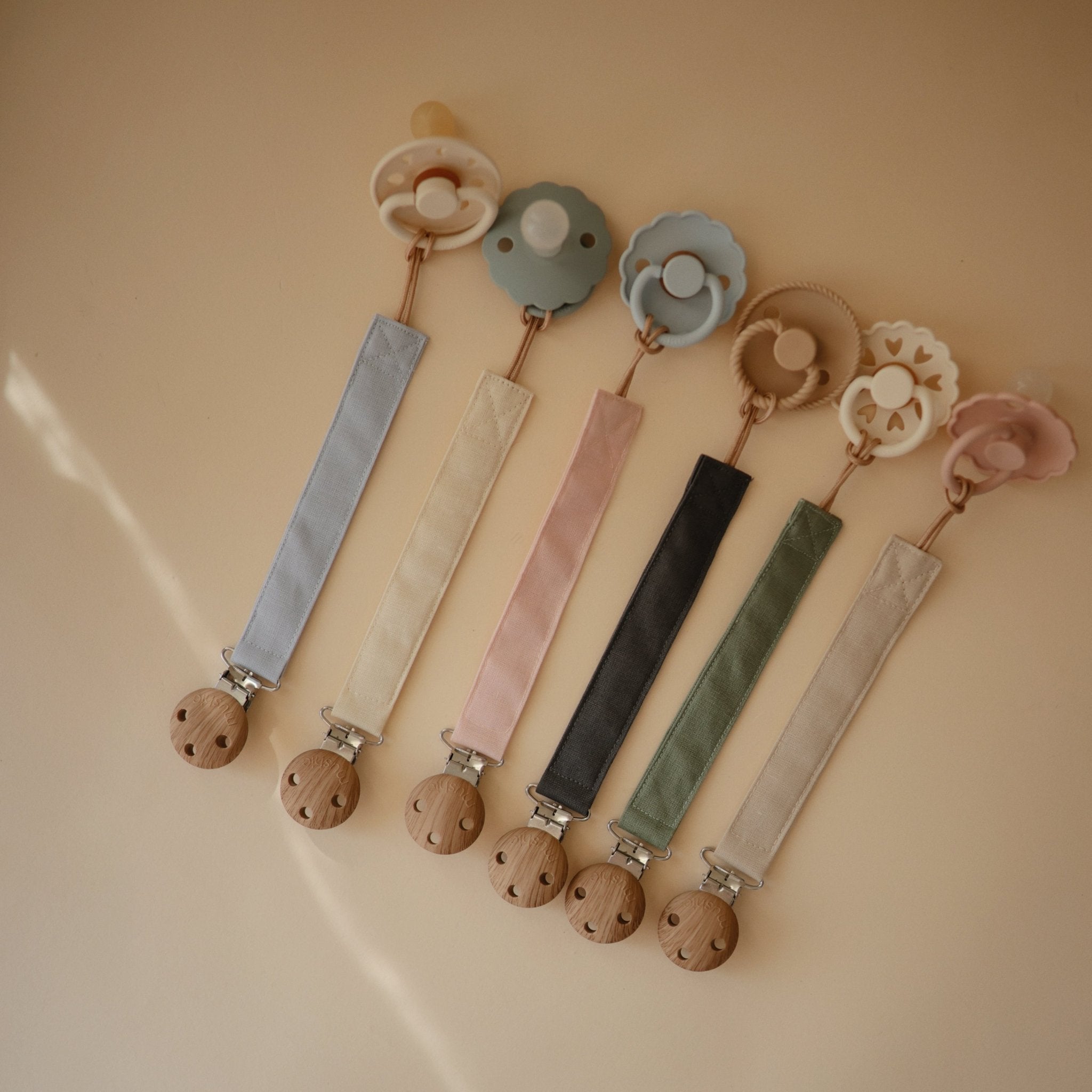 Linen Pacifier Clip 2 - Pack - Tenth &amp; Pine - Pacifier Clip - Olive/Shifting Sand