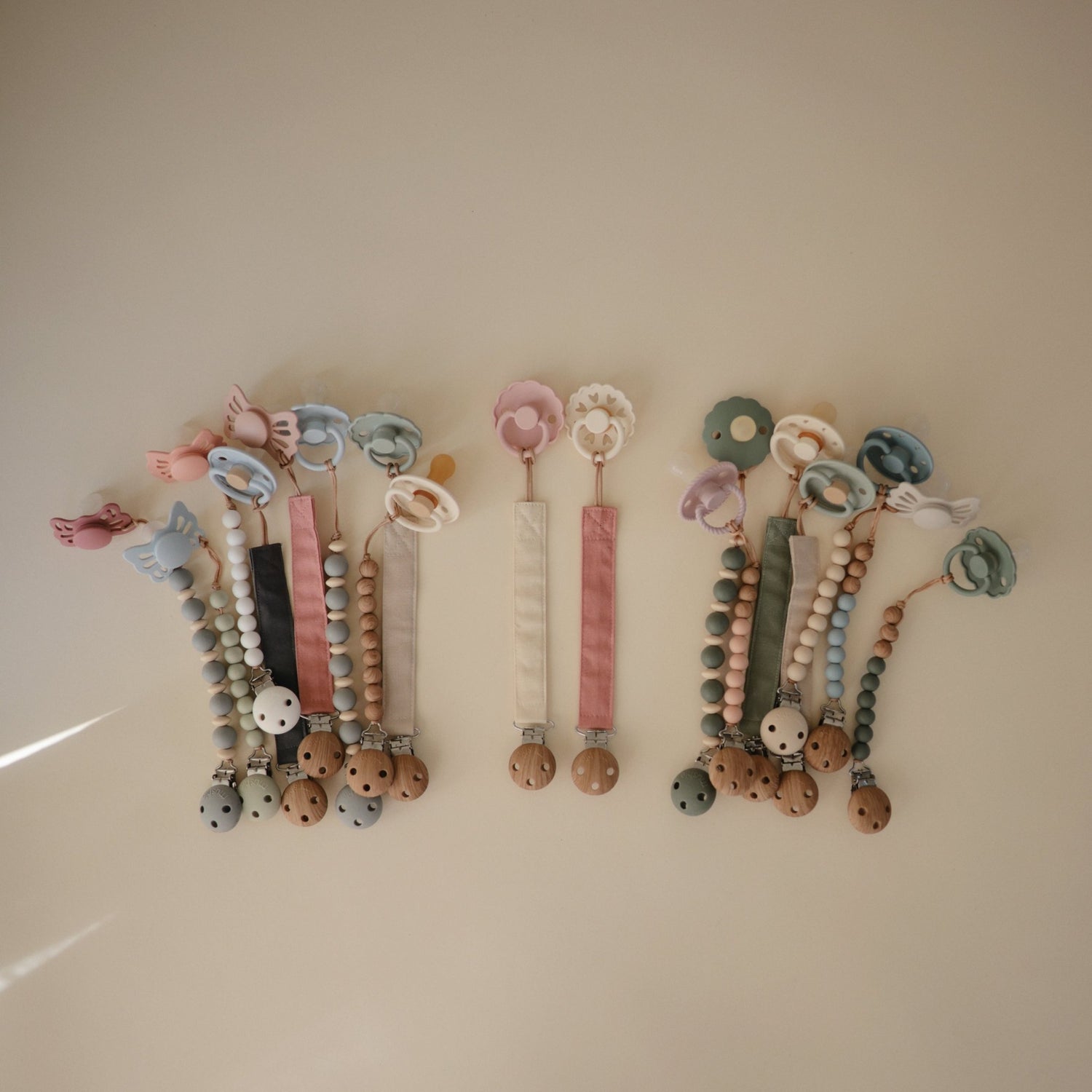 Linen Pacifier Clip 2 - Pack - Tenth &amp; Pine - Pacifier Clip - Blush/Cream