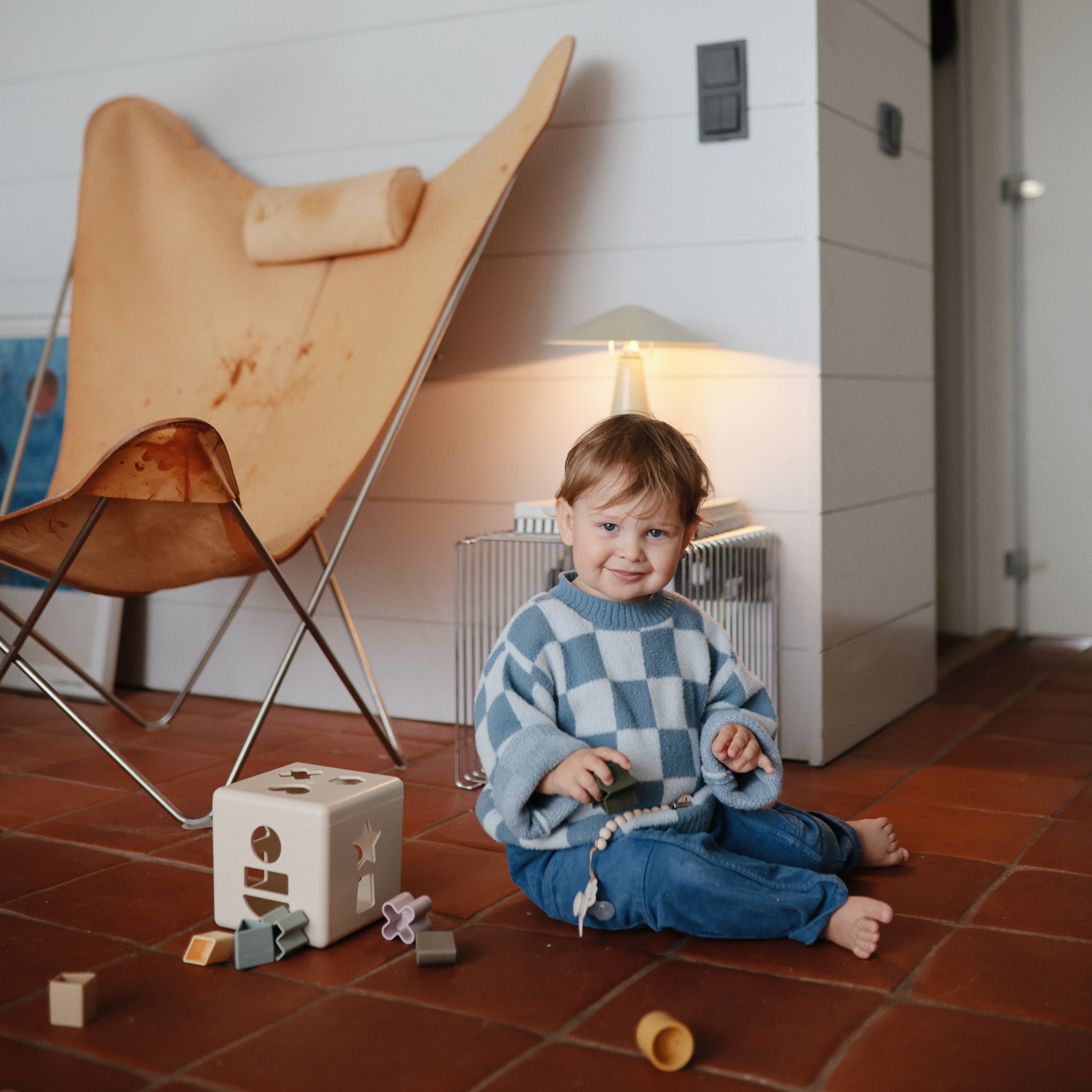 Silicone Pacifier Clip | Hera - Tenth &amp; Pine - Pacifier Clip - Tradewinds