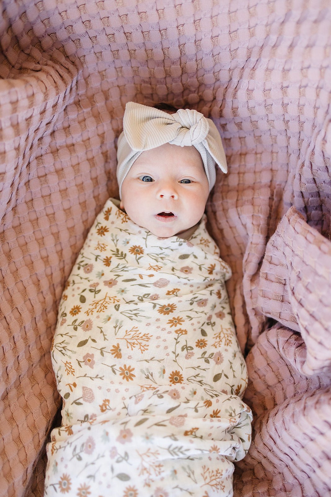 Meadow Floral Muslin Swaddle Blanket - Tenth &amp; Pine - 
