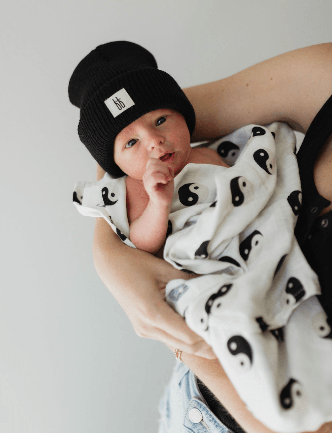 Muslin Swaddle | Black &amp; White Yin Yang - Tenth &amp; Pine - Swaddle - forever french baby